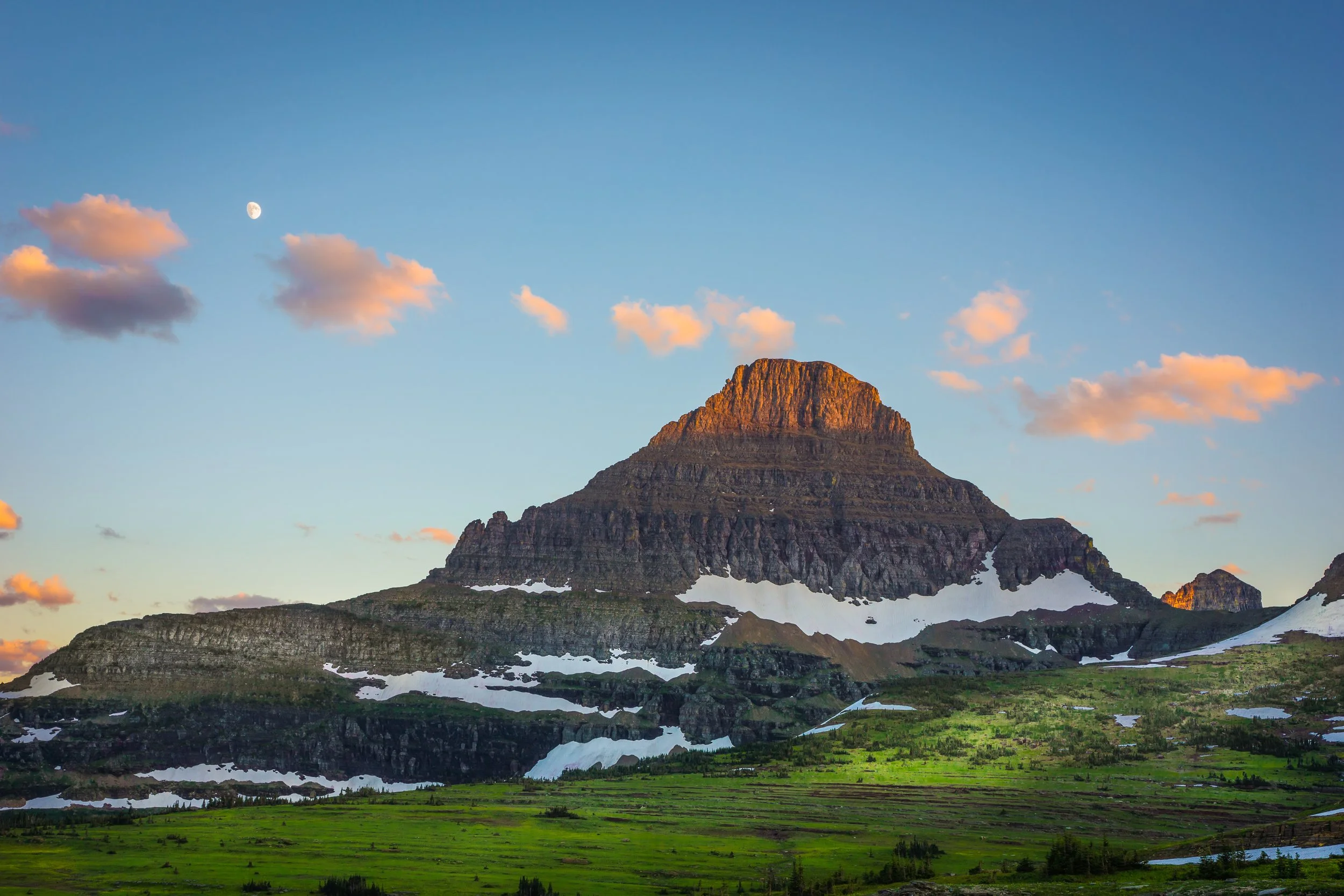 reynolds mountain.jpg