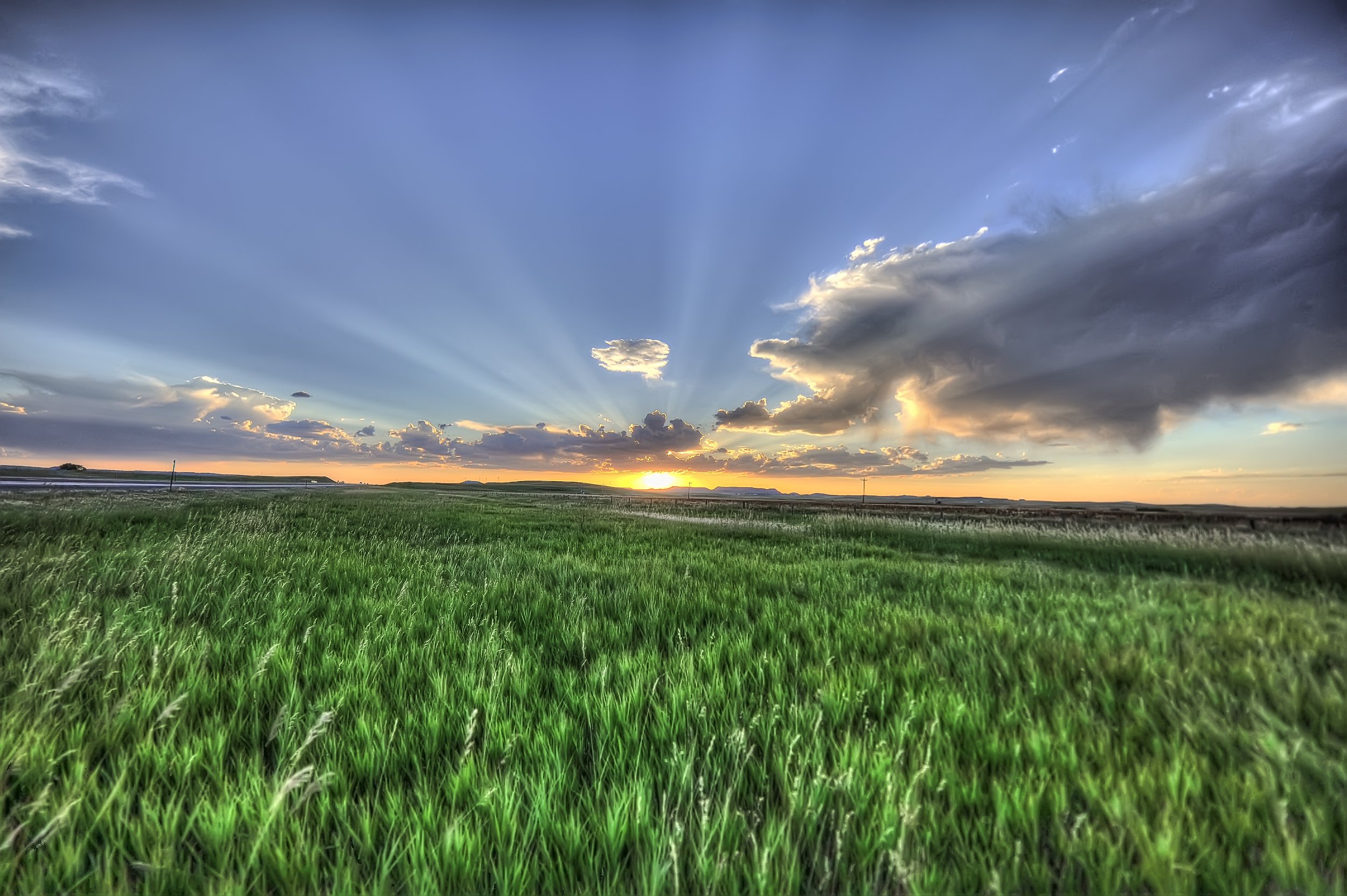 wyoming sunsetjpg.jpg