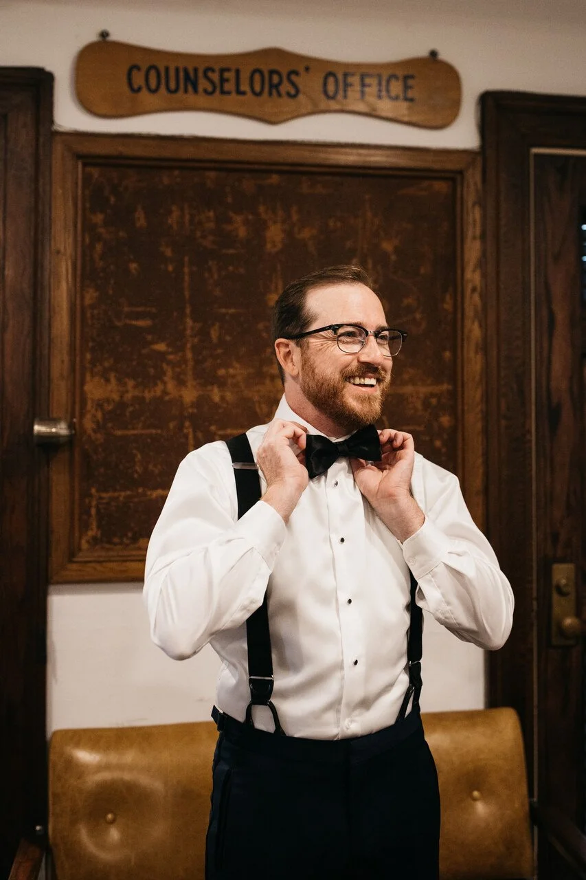 009-groom-portrait-bowtie-counselors-office-bok-philadelphia.jpg