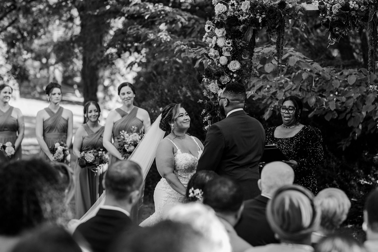 portico-awbury-arboretum-wedding-32.jpg