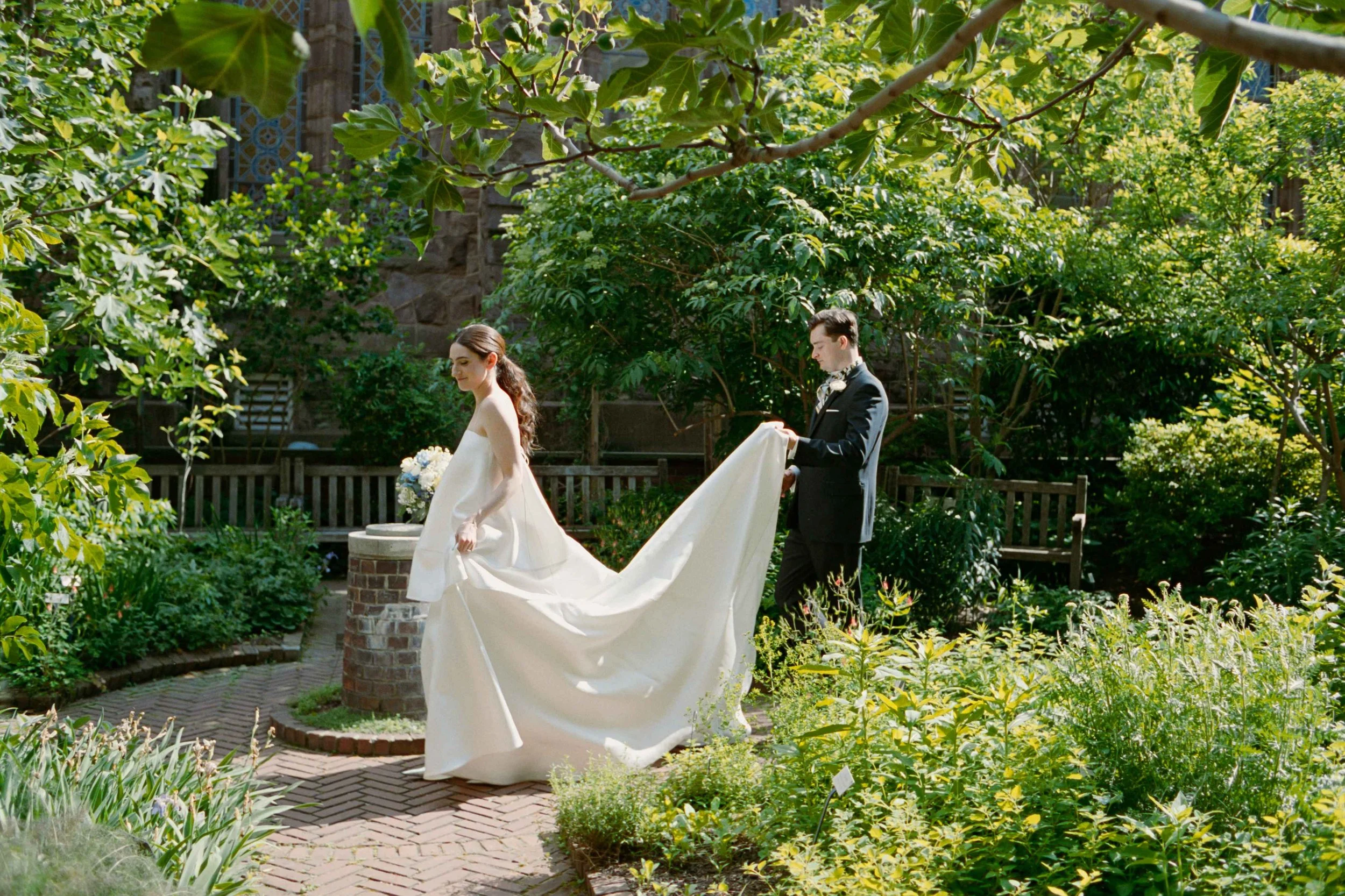 College-Of-Physicians-Of-Philadelphia-Wedding-019.jpg