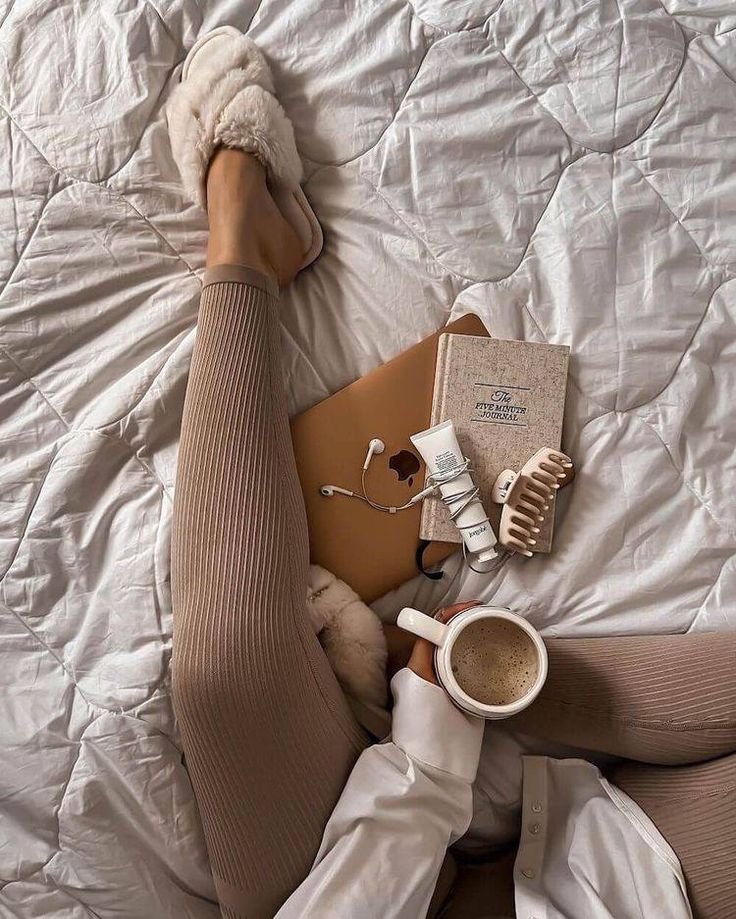 Changing with the Seasons: Winterize Your Daily Routines🧸