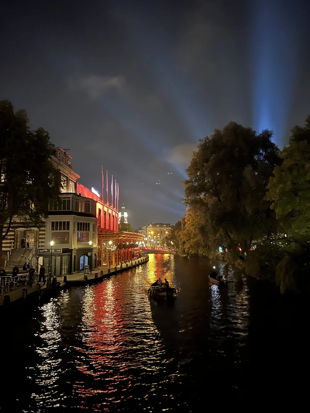  Amsterdam at night (Leidseplein) 