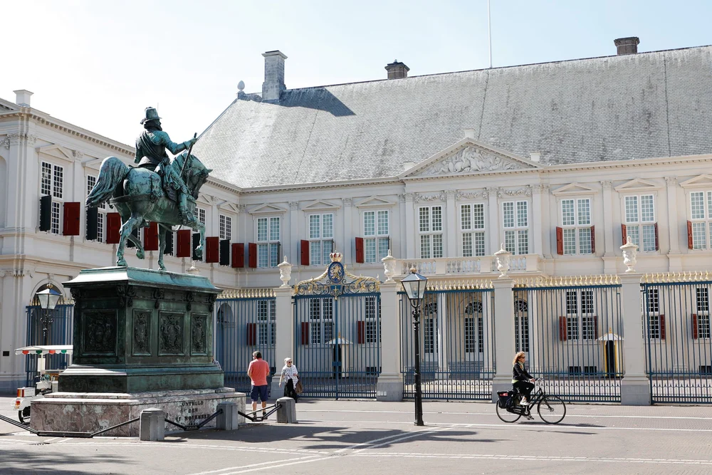  A photo I took outside of Noordeinde Palace — one of three official palaces of the Dutch royal family. 