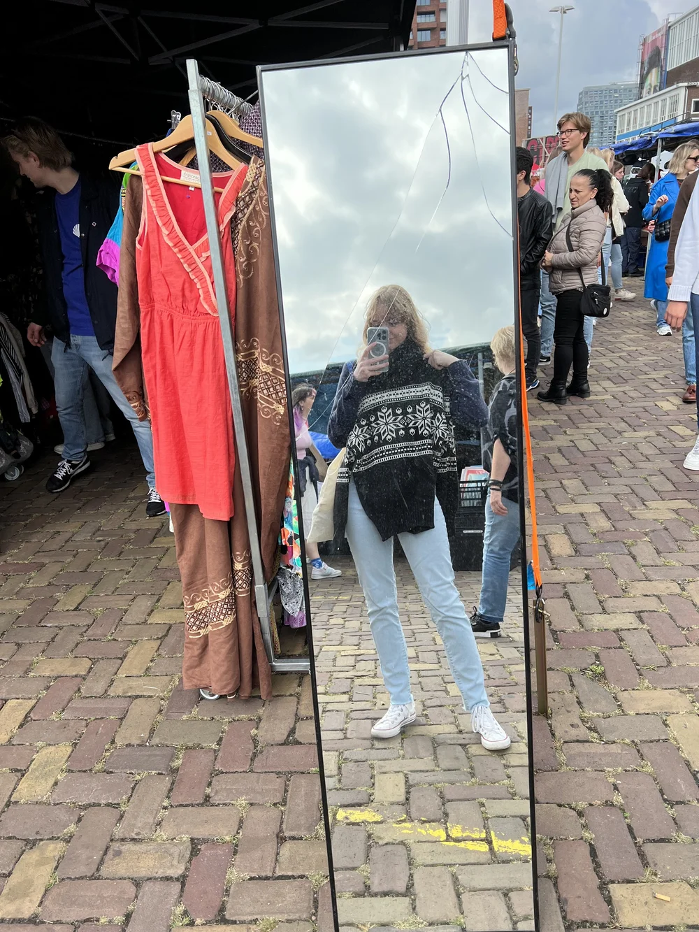  I bought a sweater for 10 euros at the IJ-Hallen Flea Market! 