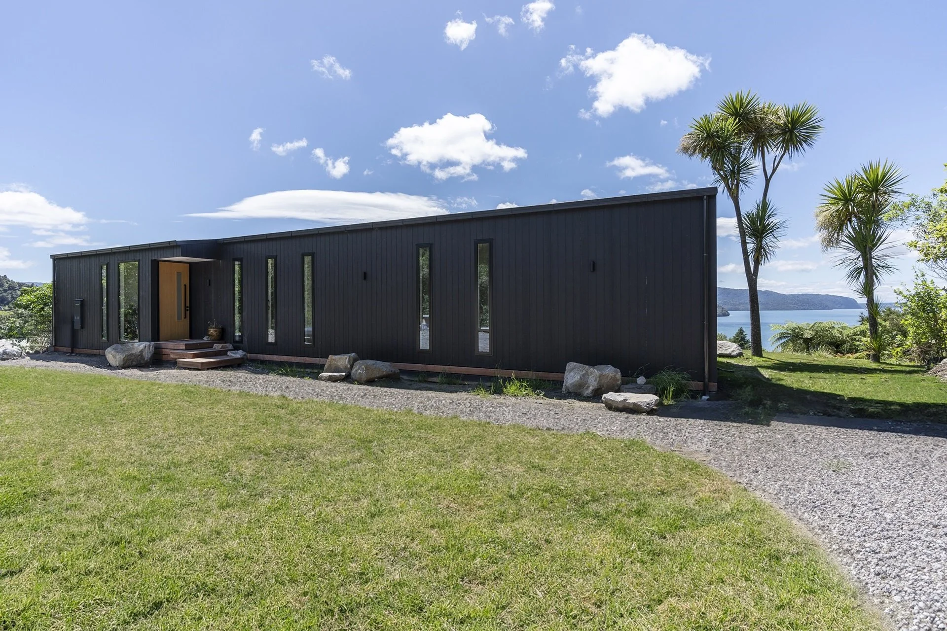 Hill Top Haven, Lake Tarawera - Front.JPG