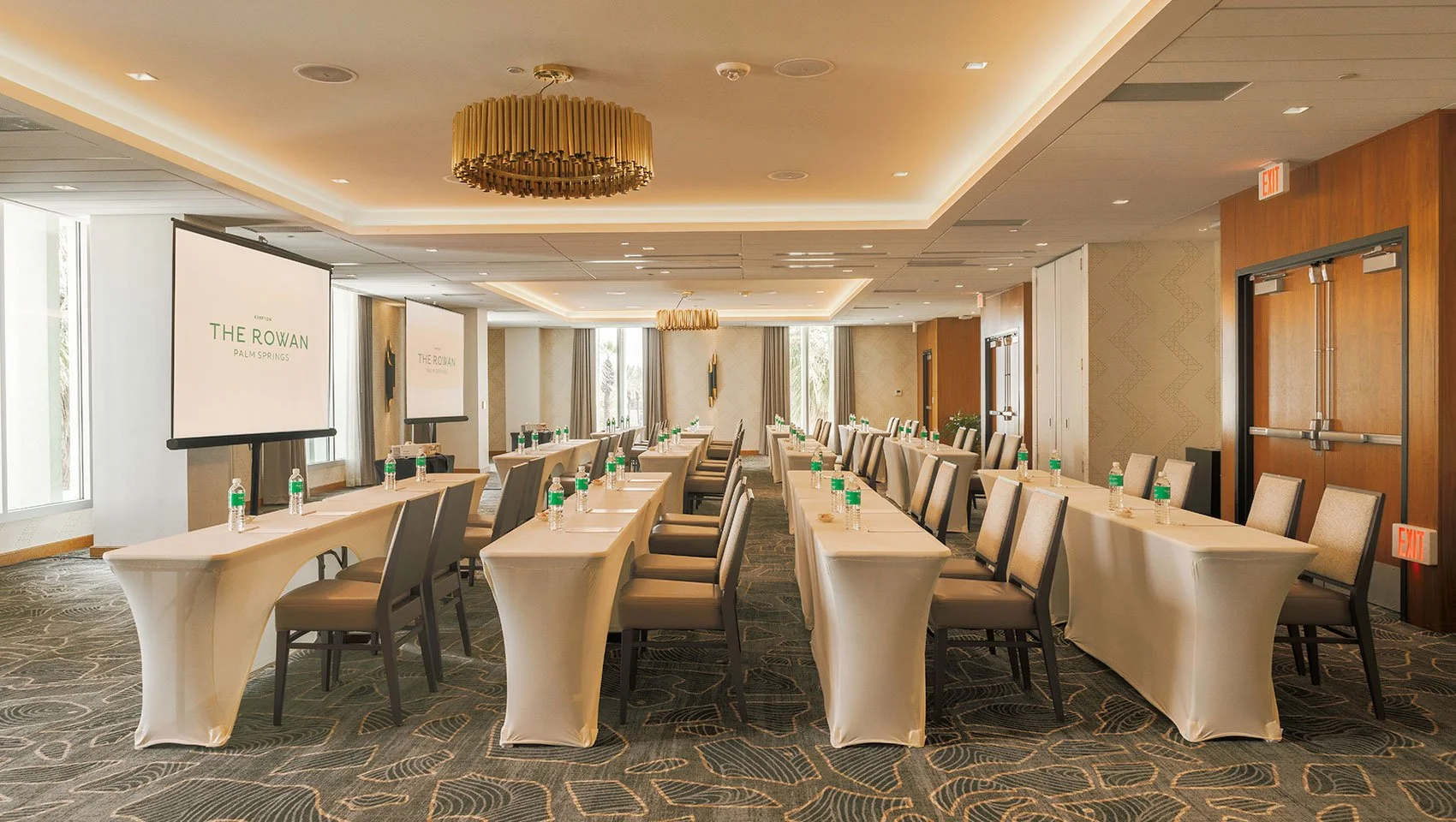 39-classroom-setup-in-sky-ballroom.jpg