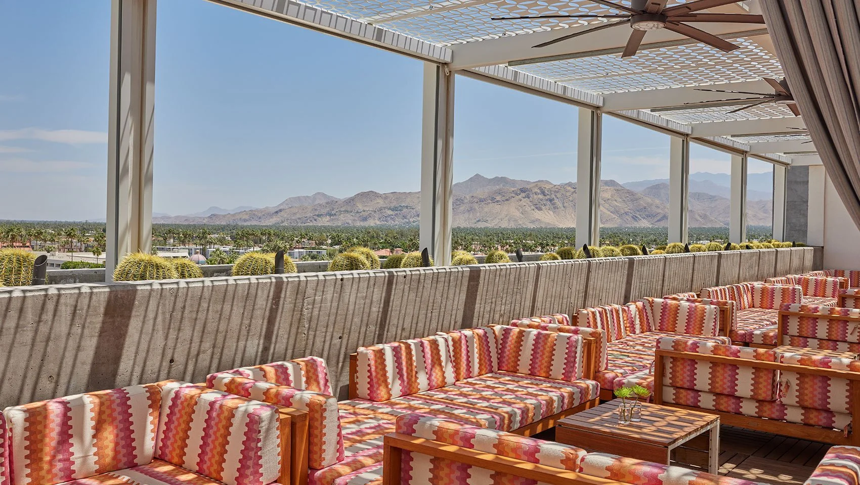 20-rooftop-cabanas-and-valley-views.jpg