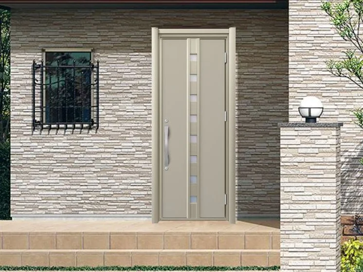 09-Door-2019.jpg