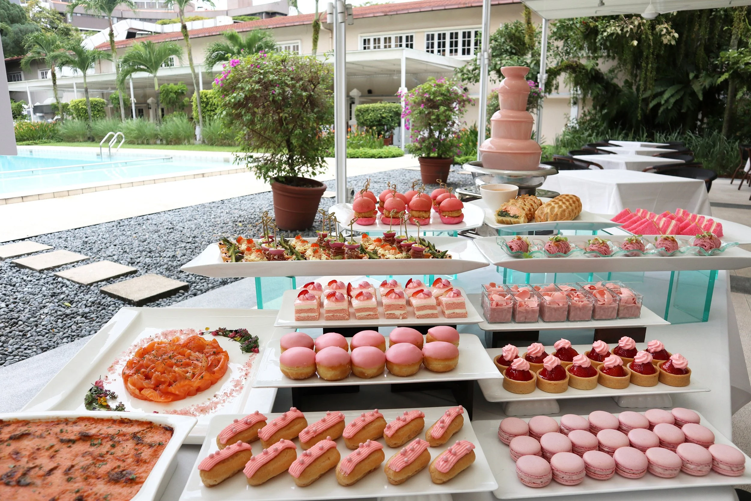 「レスプレッソ」人気のイングリッシュ・アフタヌーンティー