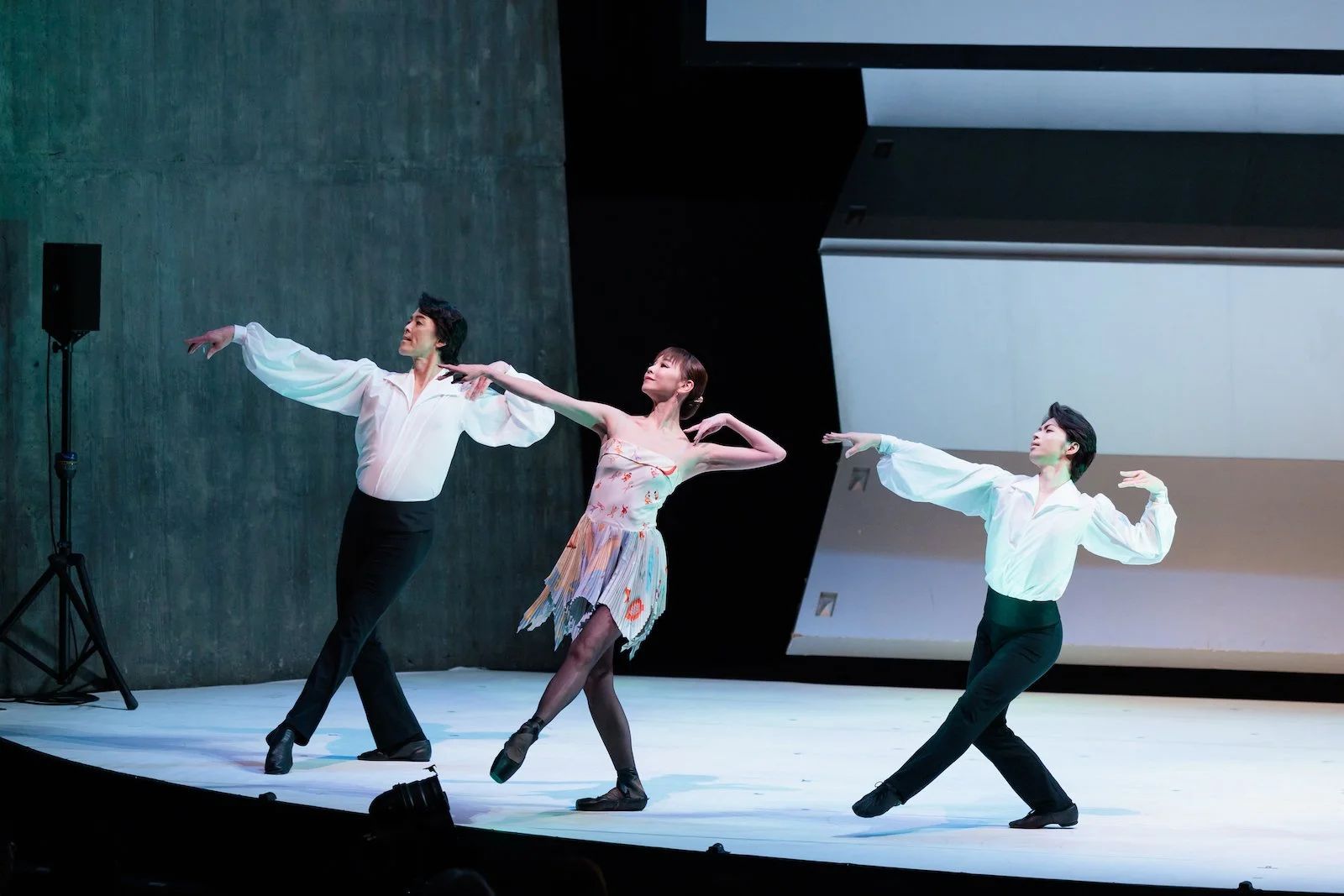 24-04_Pas de Trois_109_photo_Shoko Matsuhashi.jpg