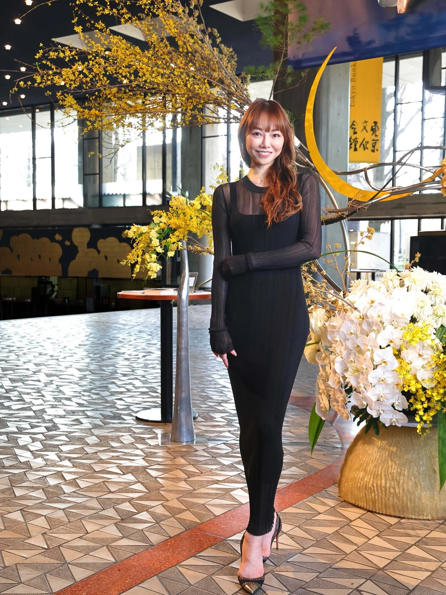 Starring Mizuka Ueno.

A timeless ballerina of exceptional presence.

紫綬褒章受章のバレリーナ

上野水香 &mdash; 舞台に導かれて踊り続ける理由

Tokyo Bunka Kaikan 
On Stage 2026

Interview now on STARRing MAGAZINE. 
Link in bio.

The story continues.

&mdash;

Luxury Experiences /