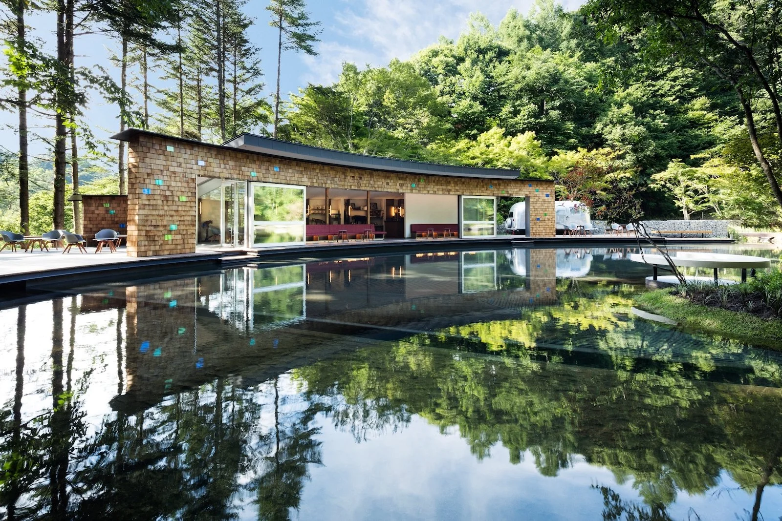 【星のや軽井沢】森のほとりCafe＆Bar・朝.jpg