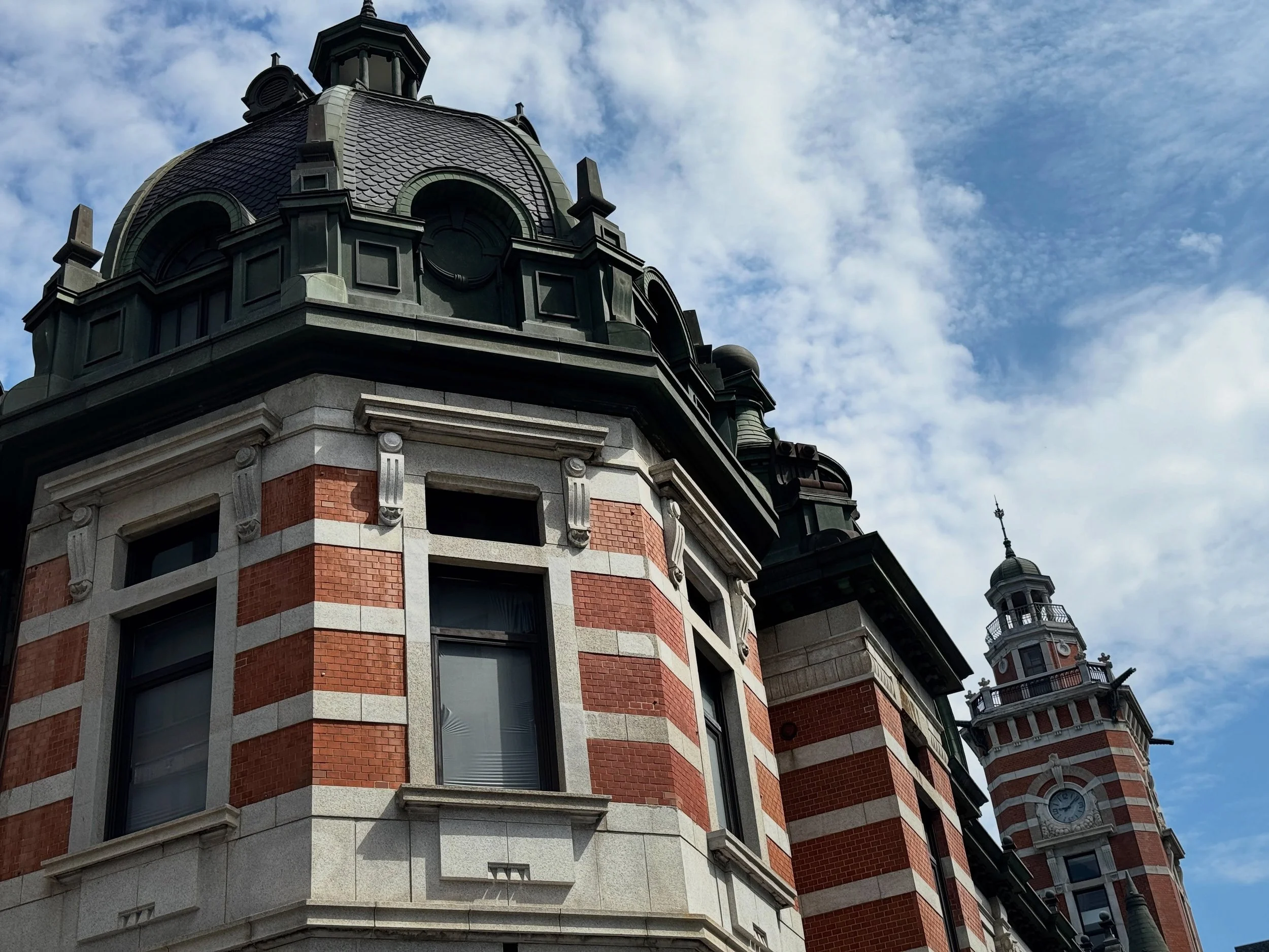 Starring Yokohama.

A legacy walk through Yokohama&rsquo;s historic architecture.

&mdash;

#Yokohama 
#YokohamaArchitecture 
#STARRingTravel 
#Architecture 
#JapanTravel 

Luxury Experiences / Travel / Culture 
STARRing MAGAZINE