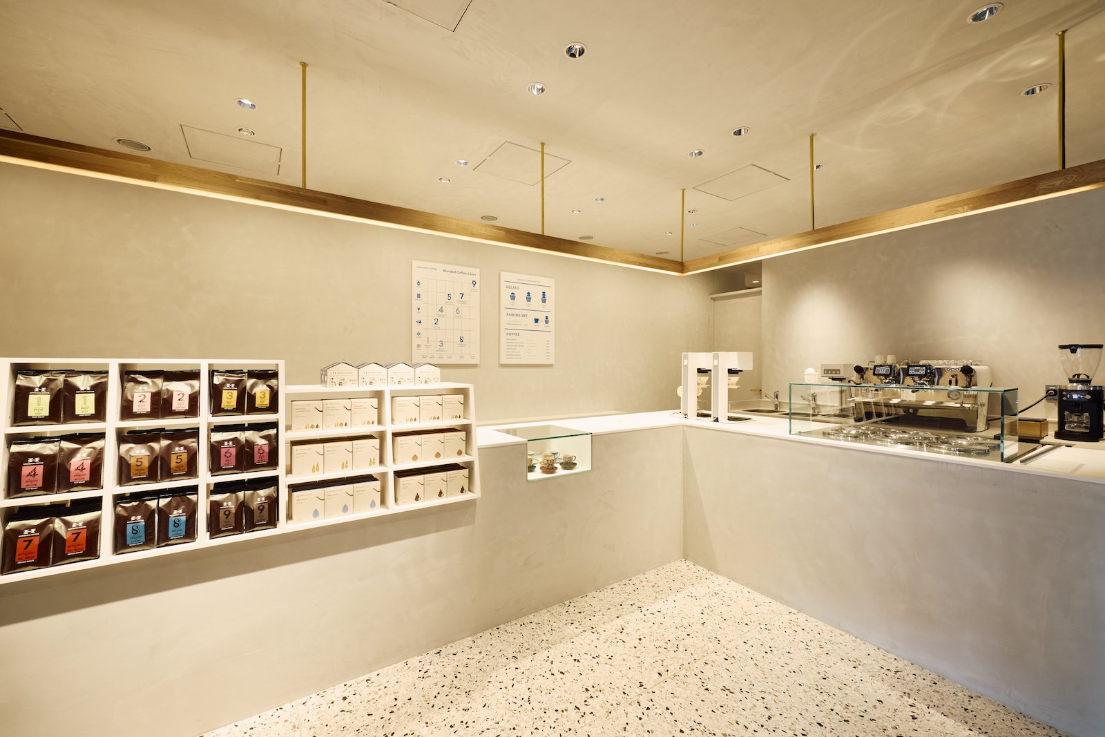 260226_堀口珈琲_関内店0300sSs.jpg