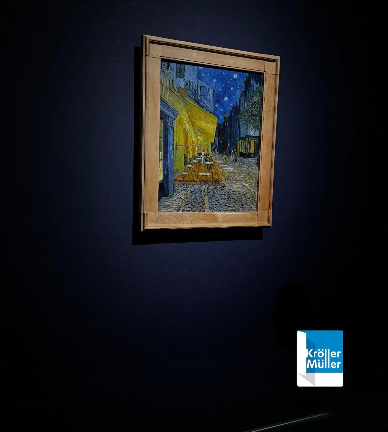 Starring Van Gogh.

A starry night with Van Gogh.

&mdash;
「大ゴッホ展　夜のカフェテラス」
上野の森美術館
2026年5月29日 &mdash; 8月12日

フィンセント・ファン・ゴッホ
《夜のカフェテラス（フォルム広場）》
1888年
クレラー＝ミュラー美術館蔵
&copy; Collection Kr&ouml;ller-M&uuml;ller Museum, Otterlo, the Netherlands.
Photograp