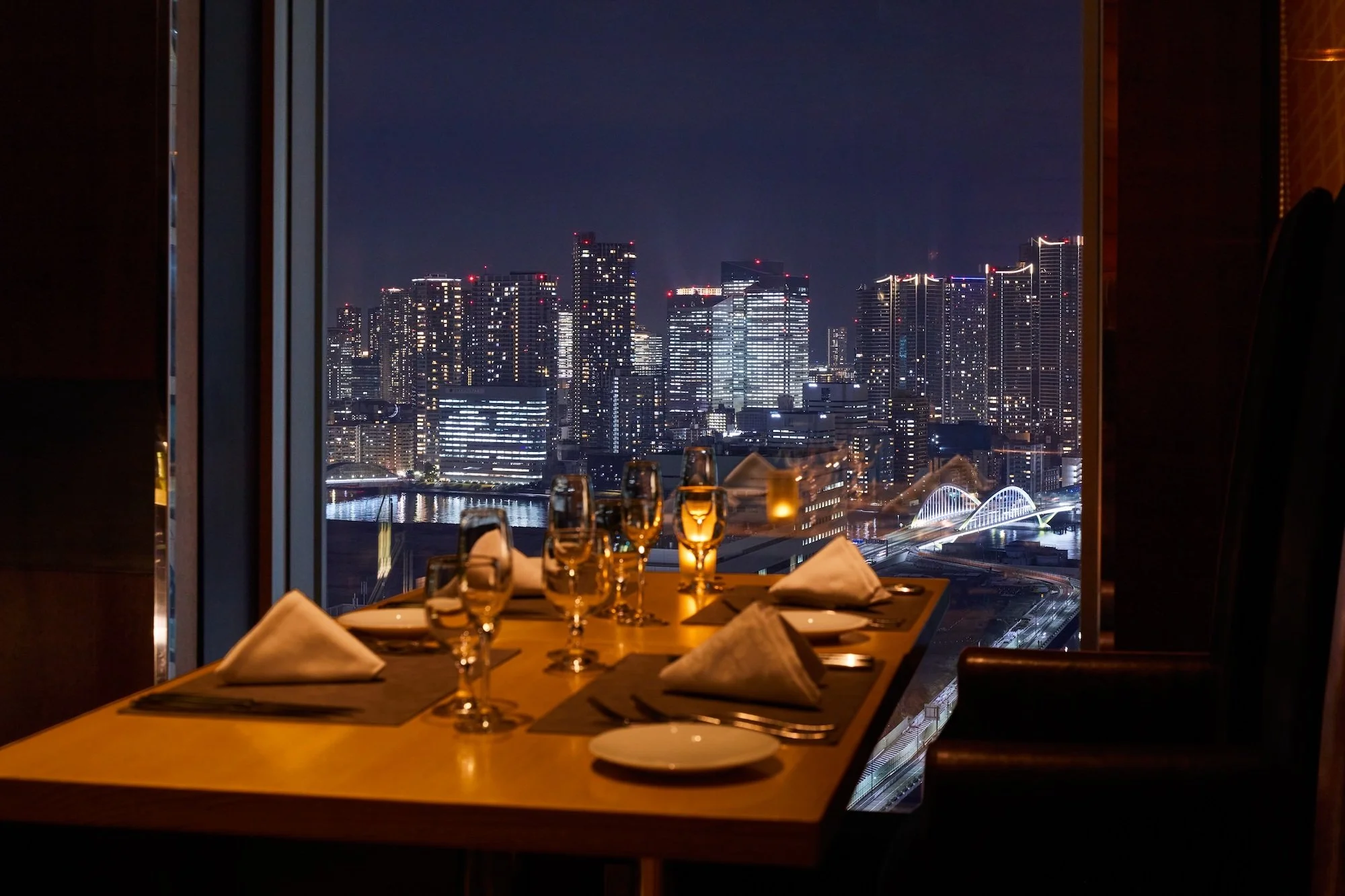 20240118ディナー浜離宮夜景.jpg