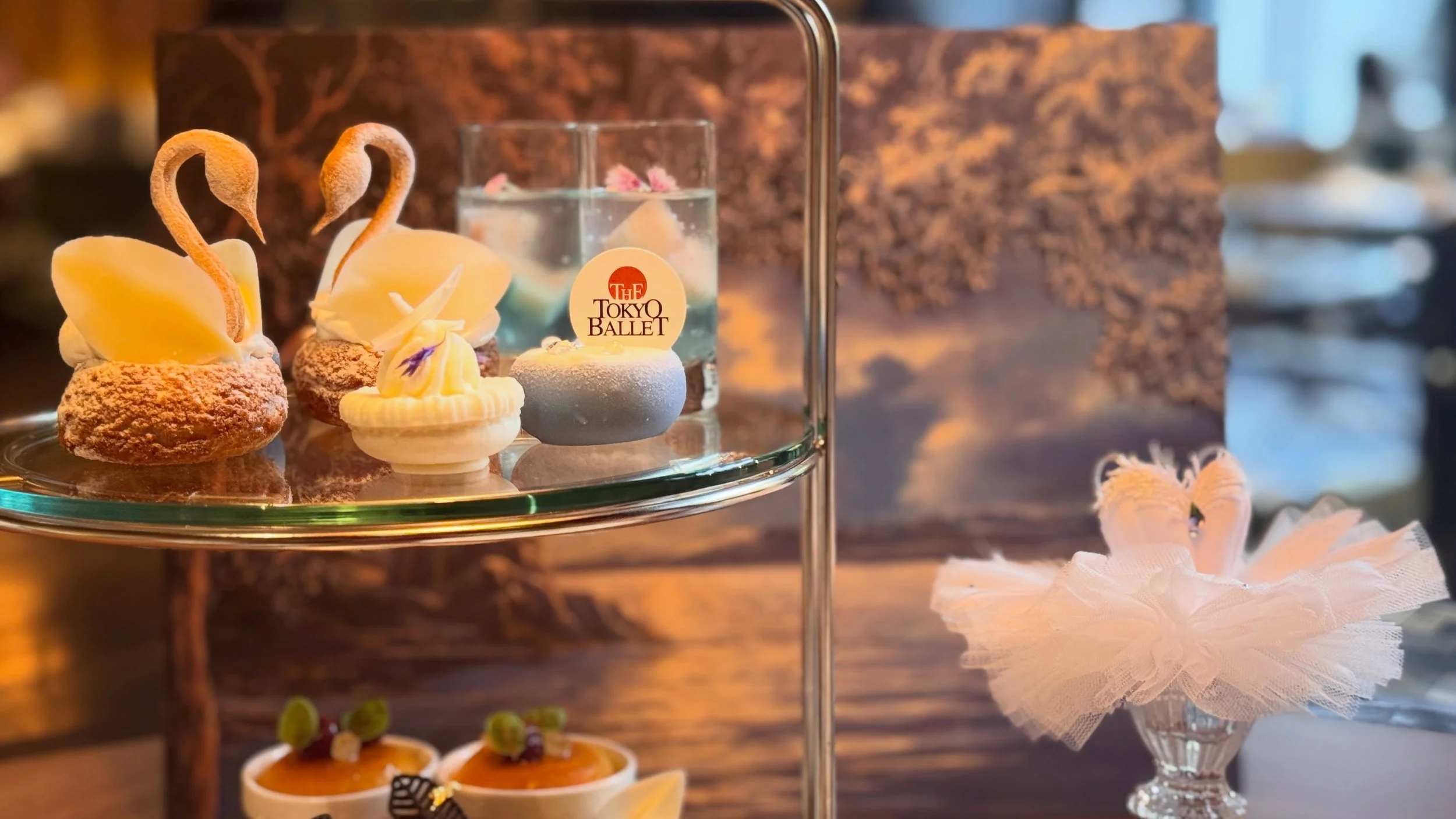 Starring ✦ &ldquo;Swan Lake&rdquo; Afternoon Tea

Elegance. Tranquil Beauty. Theatrical Splendor.

#SwanLake #白鳥の湖 #AfternoonTea #TheTokyoBallet #MercureTokyoHibiya
La Sc&egrave;ne 

Luxury Experiences / Travel / Performing Arts / Culture
STARRing MA