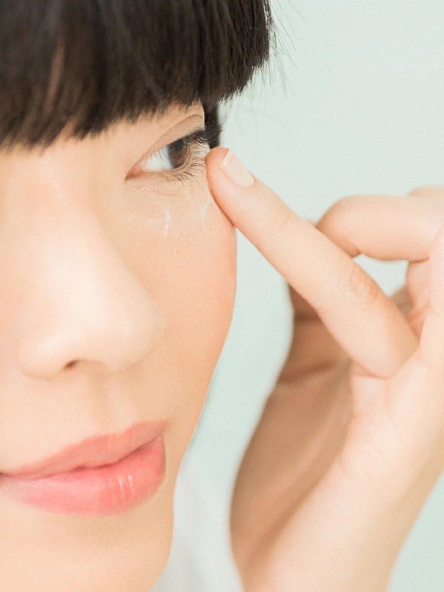 sensitive-uplift-eye-cream-3.jpg