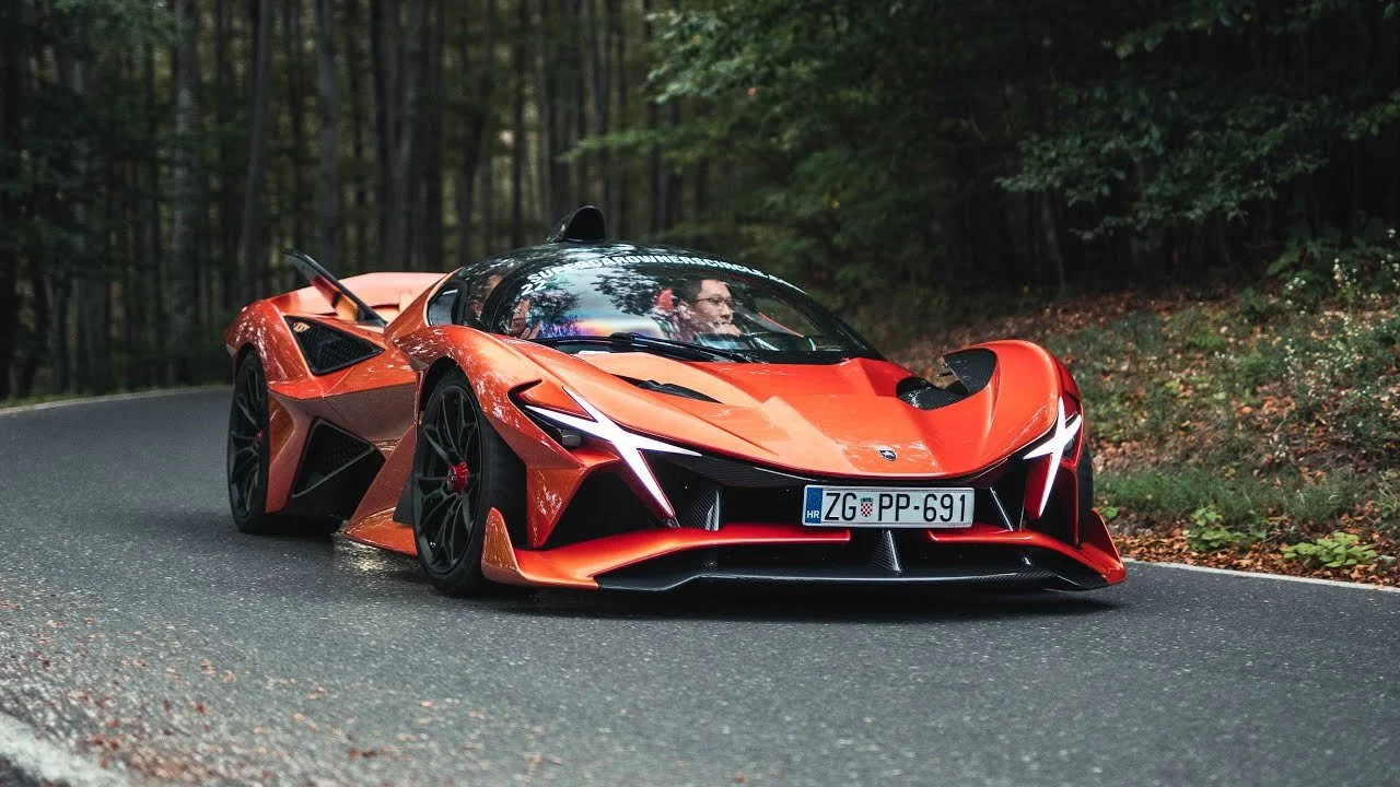 Apollo Evo — The Beauty of Cars