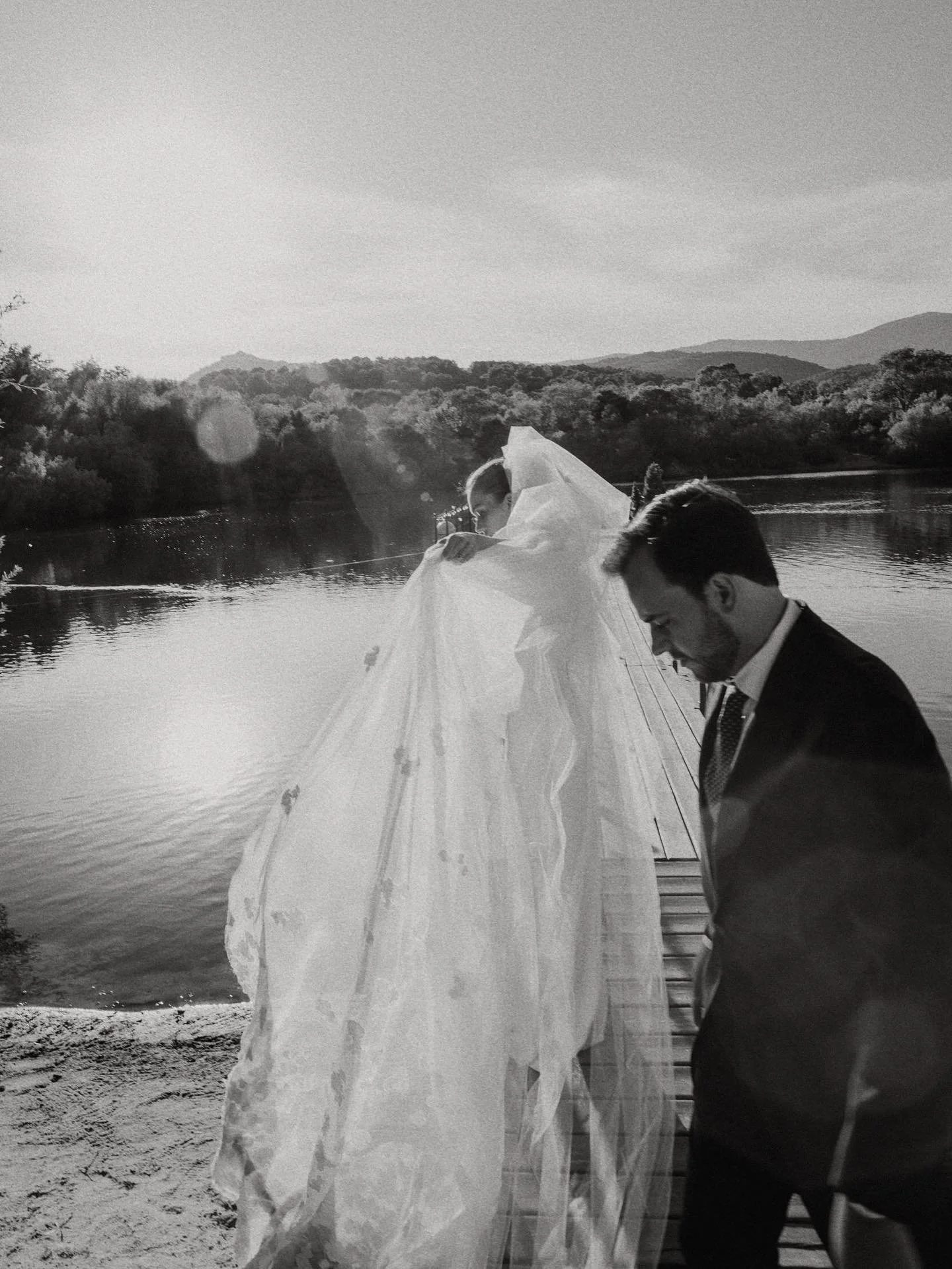 Atardeceres en @fincapradosmoros .
.
.
.
#Caleidoscopia #Bodas2025 #madridweddingphotographer