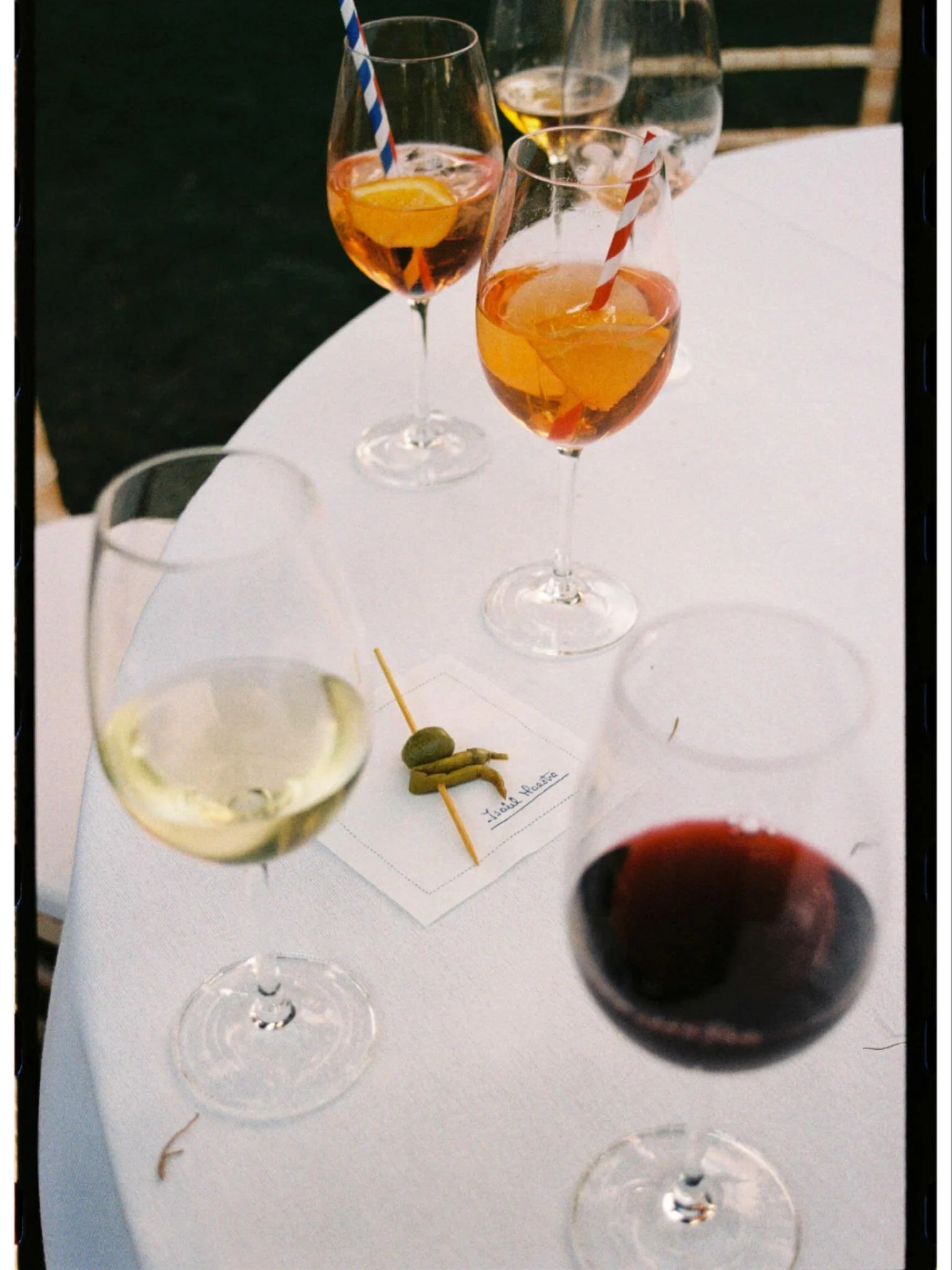 During the cocktail
.
.
.
#Caleidoscopia #Madeidweddingphotographer #fotografodeboda