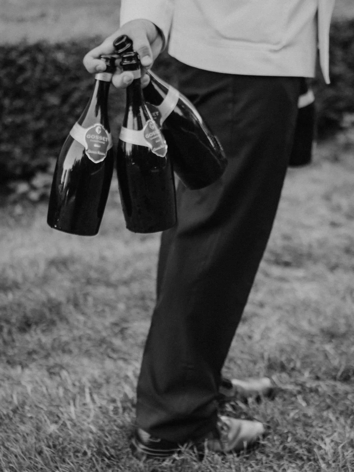 All the champagne 
.
.
.
#Caleidoscopia #madridweddingphotographer