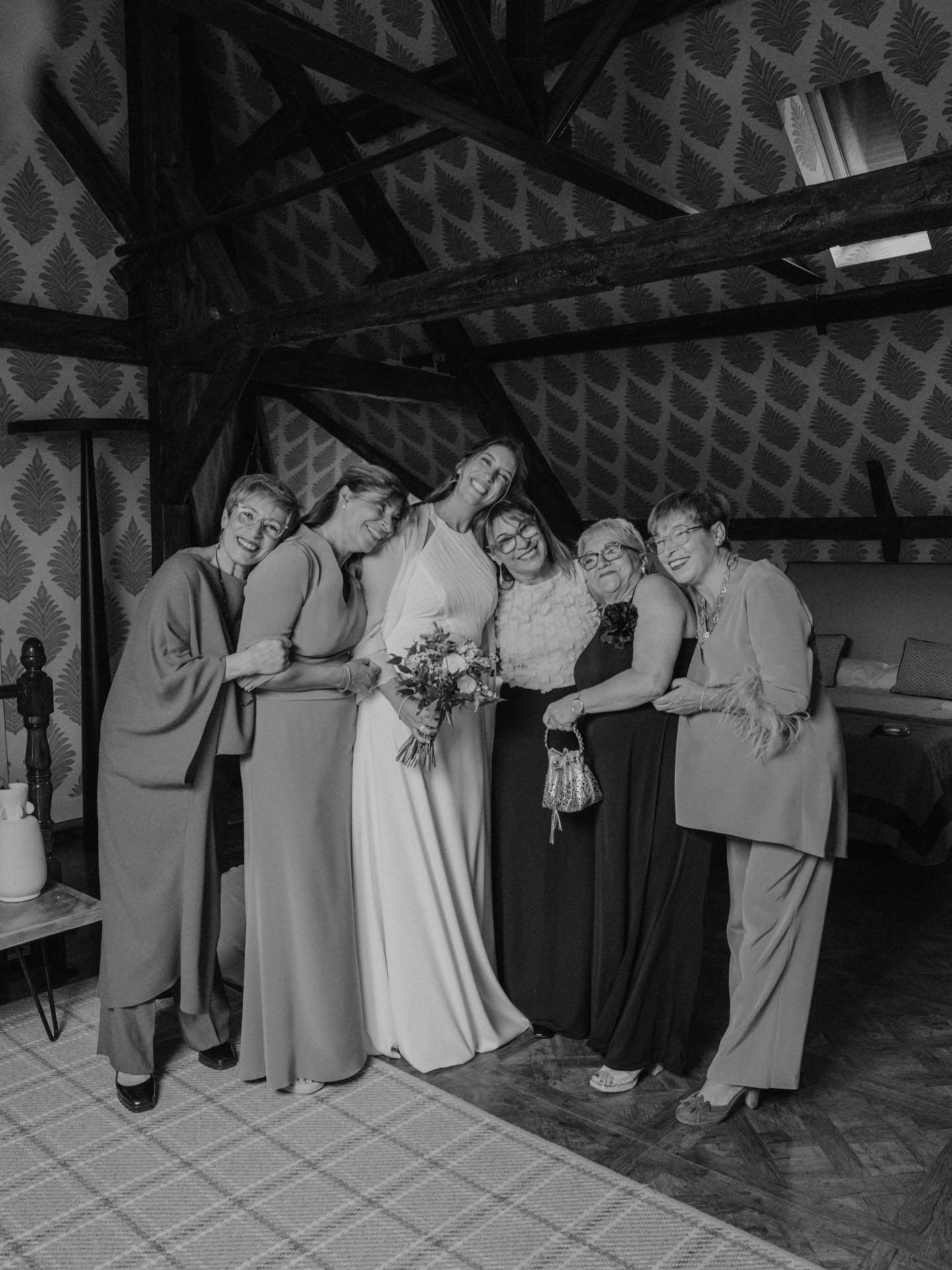 Beloved women 
.
.
.
#Caleidoscopia #Madridweddingphotographer