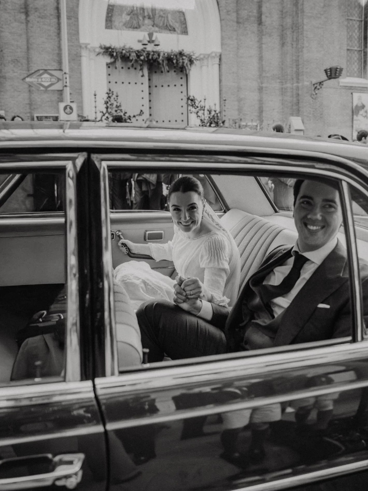 Just married
.
.
.
#Caleidoscopia #madridweddingphotographer #madridwedding