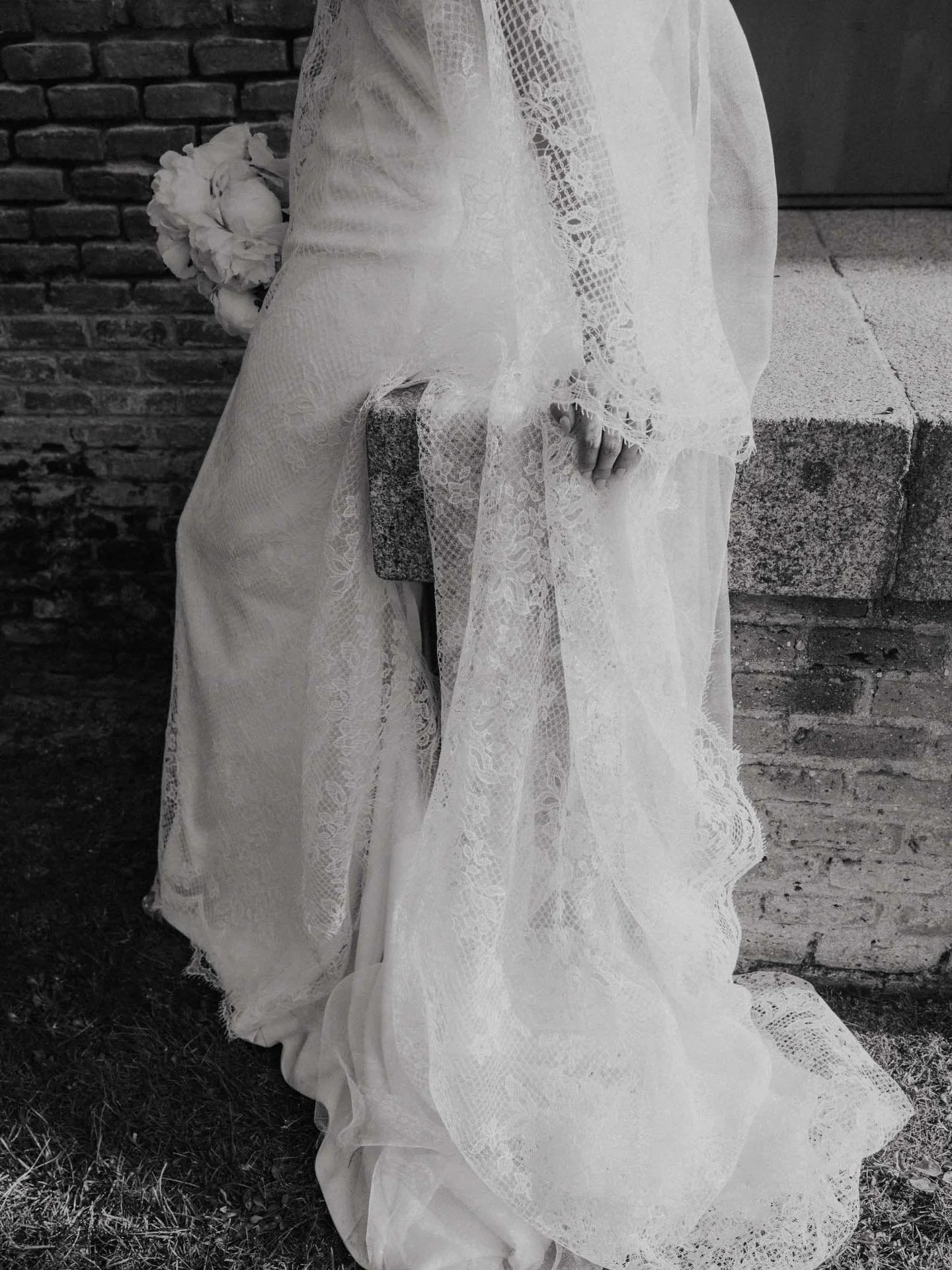 Detalles de Leticia
.
.
.
#Caleidoscopia #brideinspo #madridweddingphotography