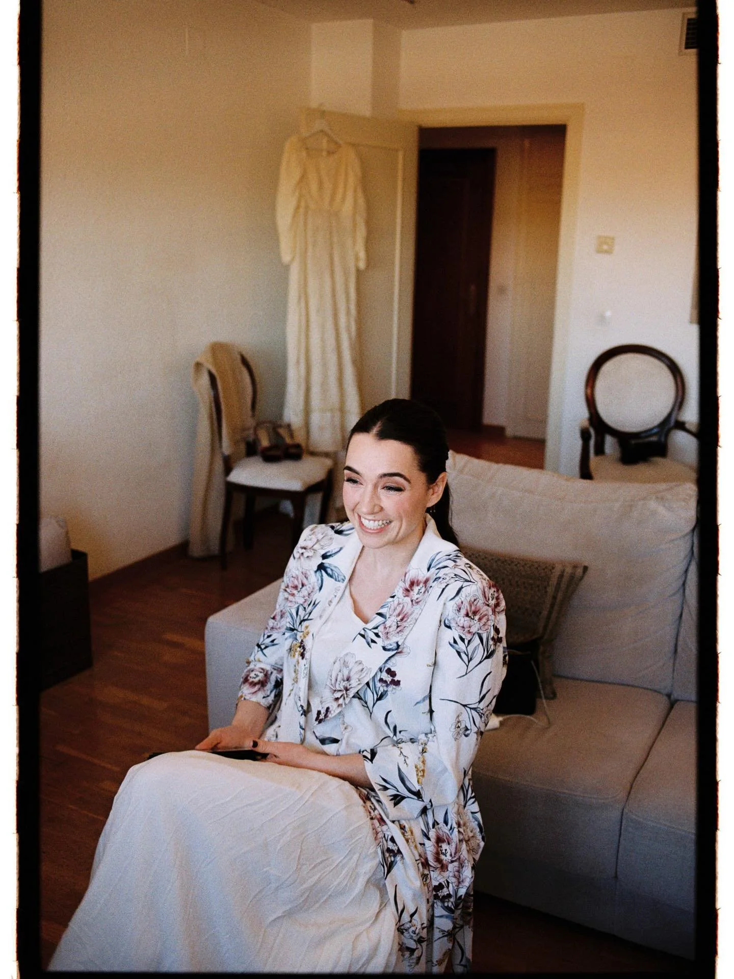 Con Blanca
.
.
.
#Caleidoscopia #madridweddingphotographer #filmweddingphotography