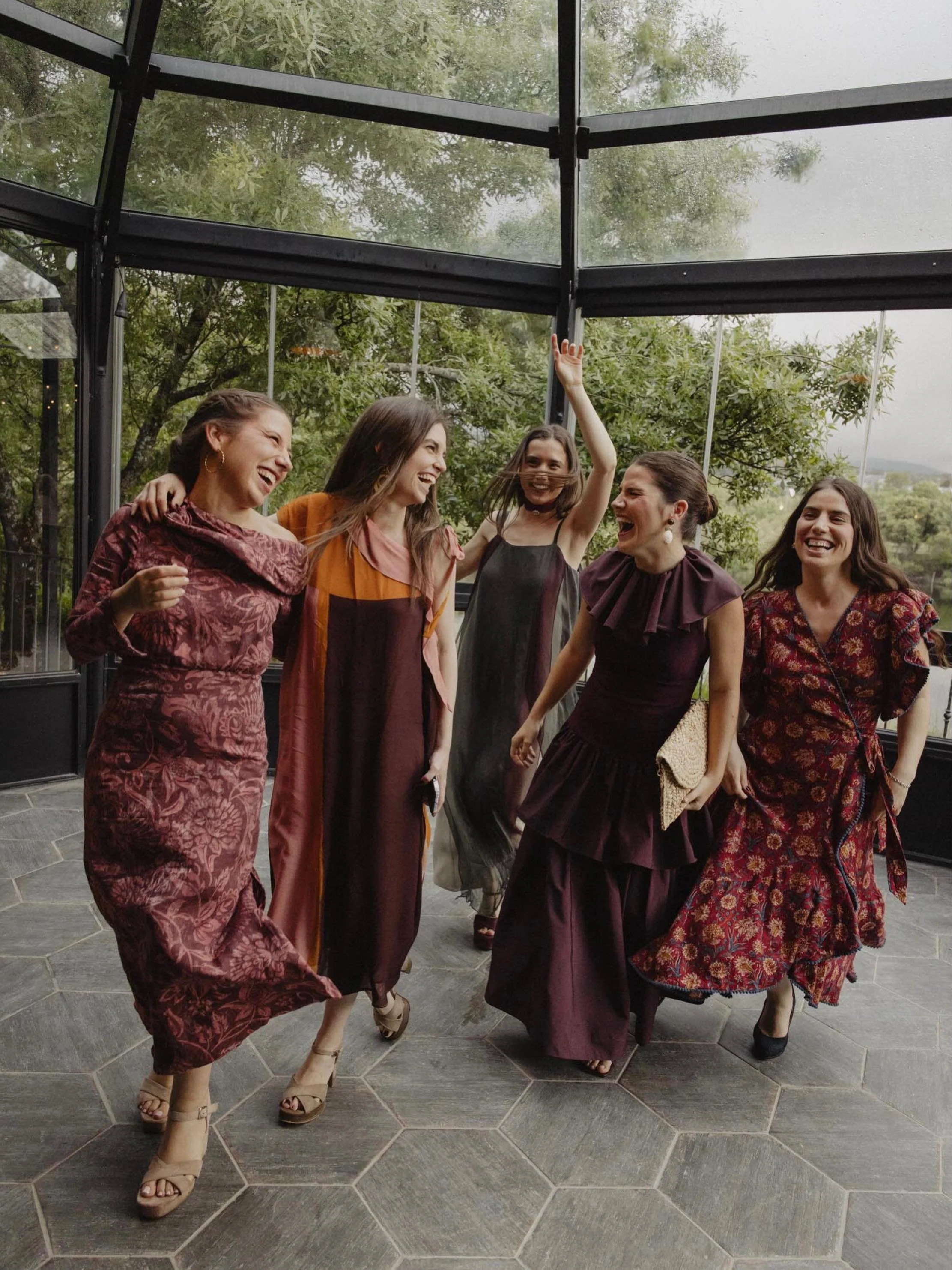 Friends at @fincapradosmoros 
.
.
.
#Caleidoscopia #Madridweddingphotographer