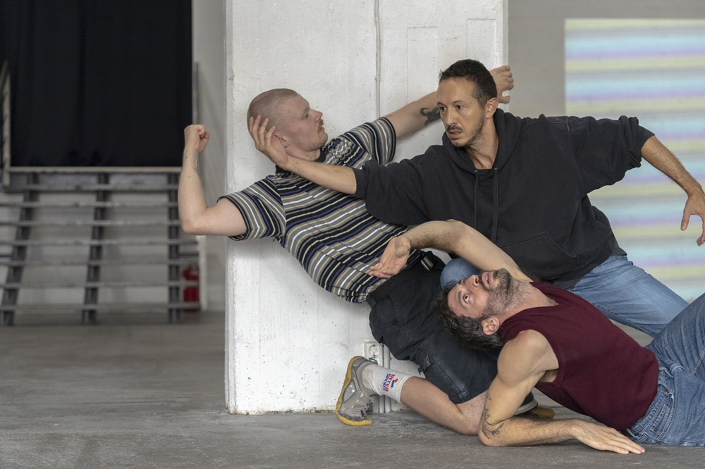 Workshop: “Challenging gender markers. What is a masculine gesture?”