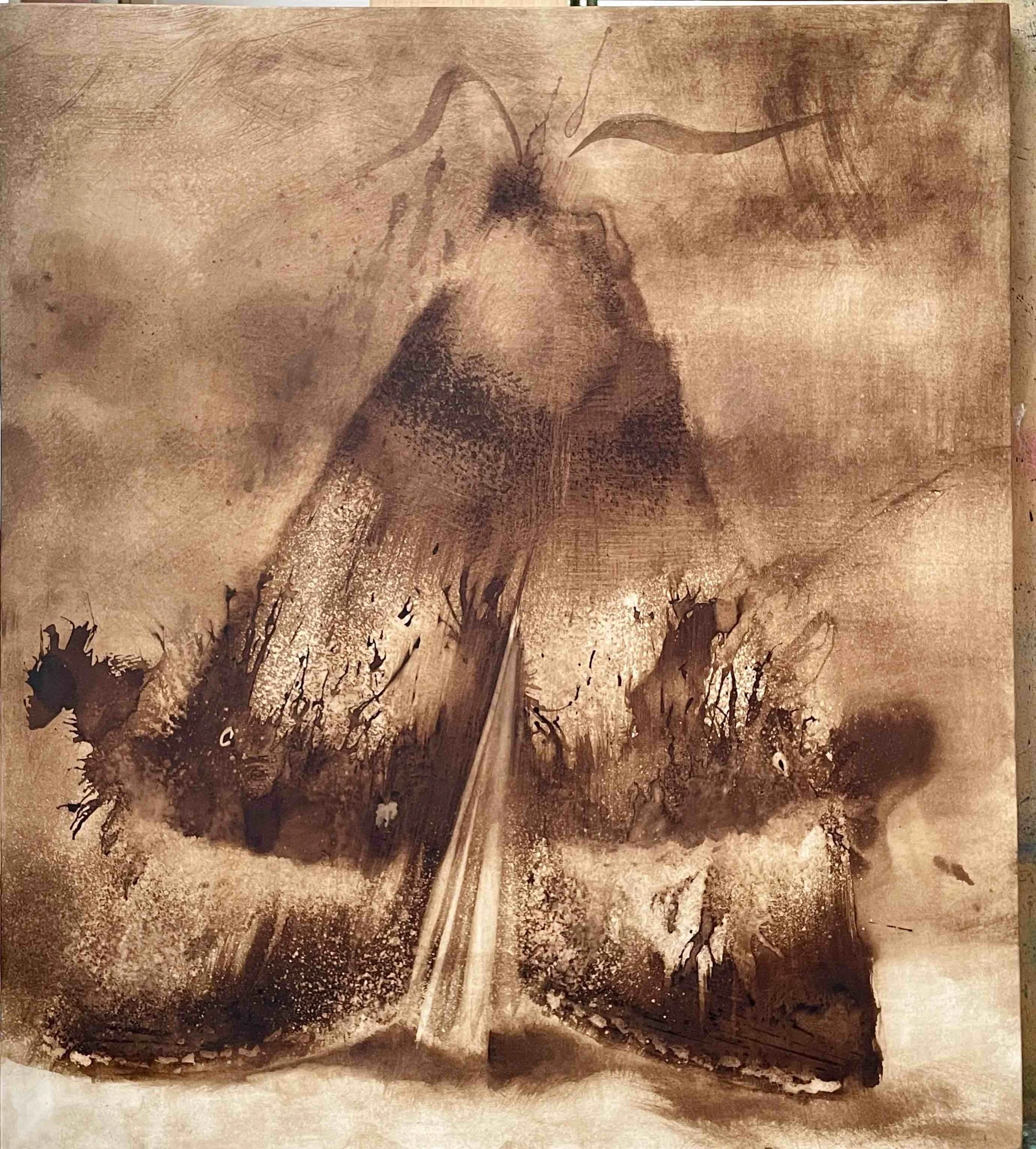 Exposition 30-05/30-06 24. MLS Galerie 123 quai des chartrons. Papillon fermé frise - Lavis brou noix 2024 . 75x86cm - papier marouflé sur toile sur chassis. 1000€
