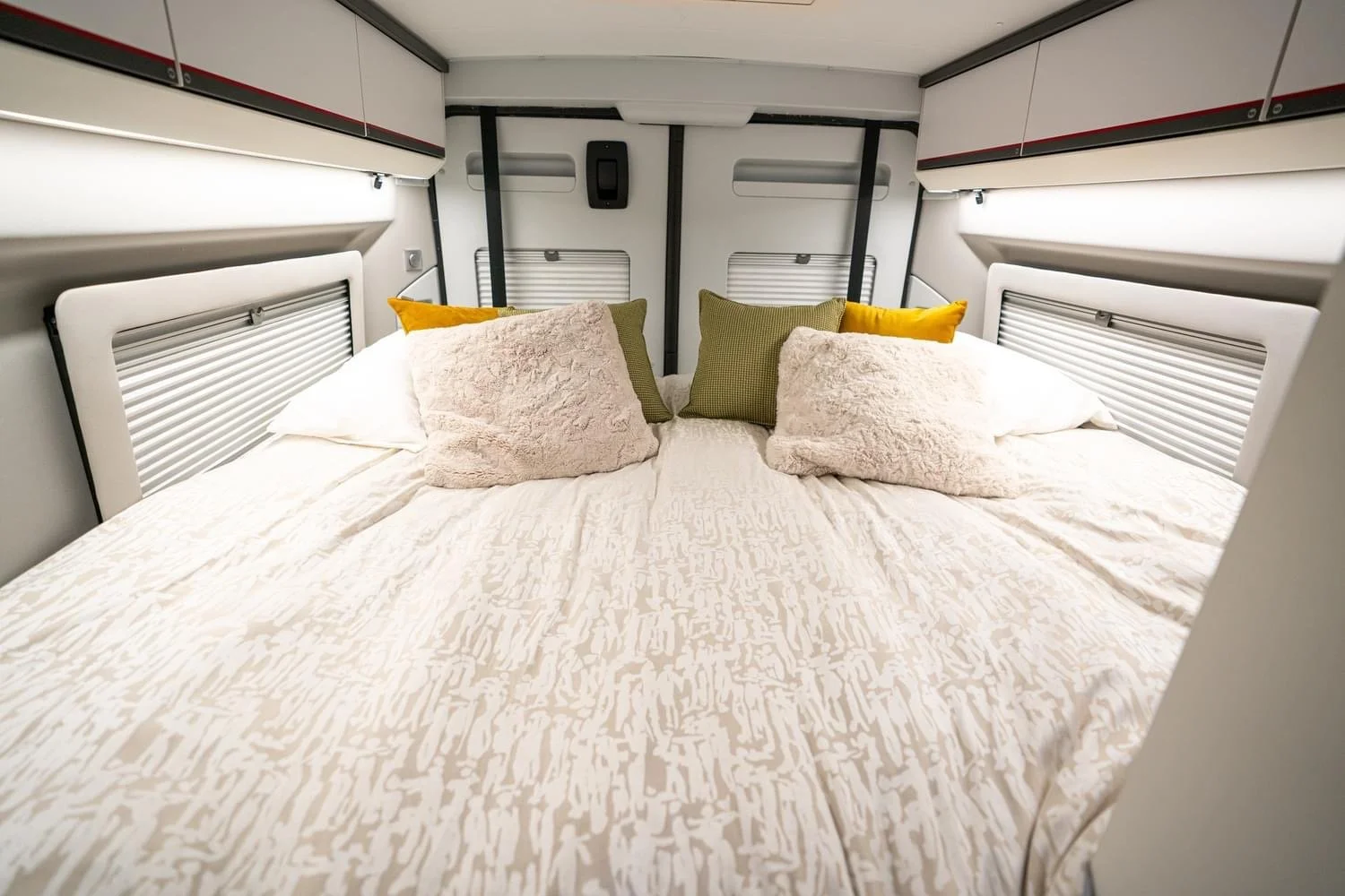 Luxury Campervan Bed Comfy 
