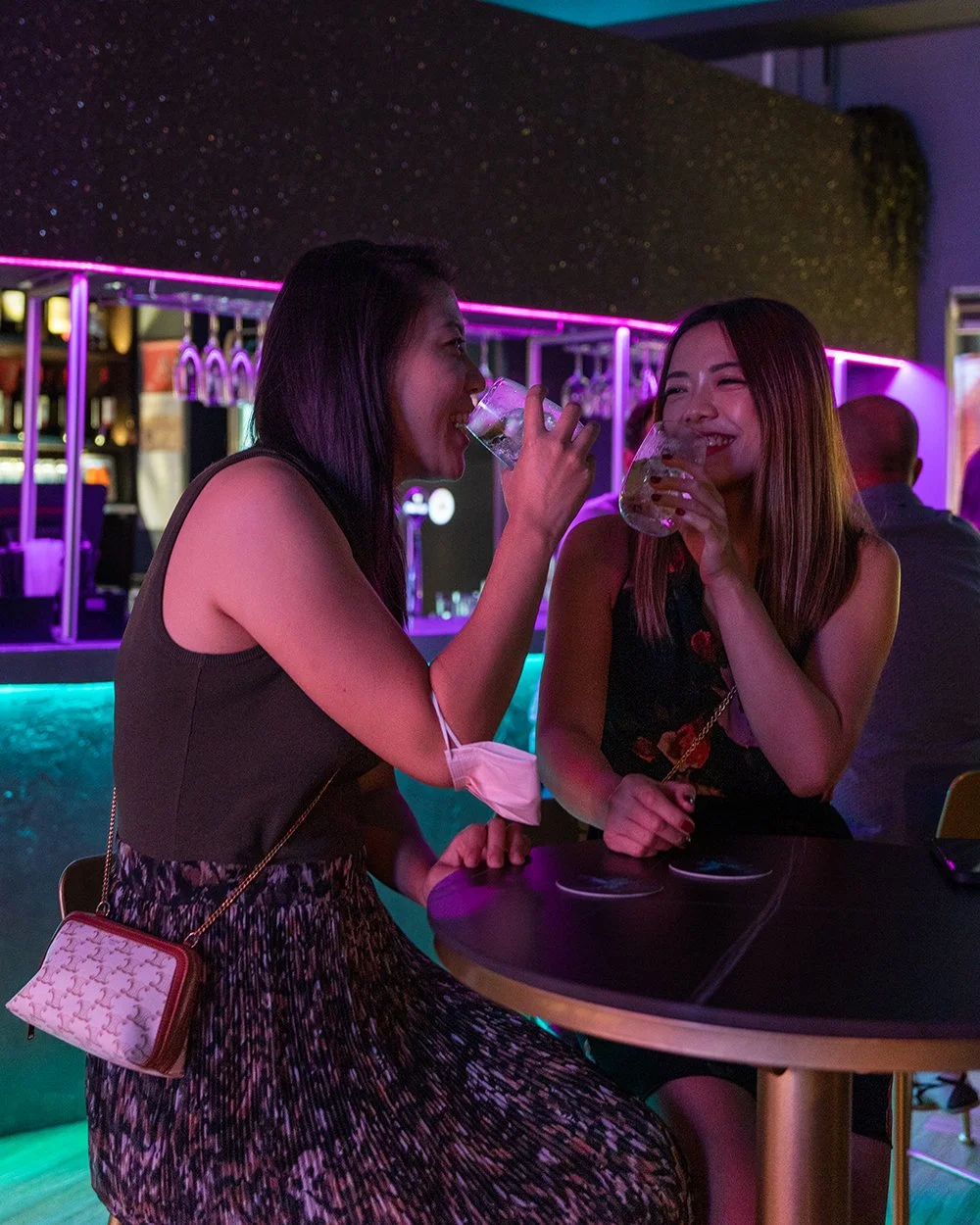 Party and drinks at Dreams Bar & Nightlife (by Essex Dreams)