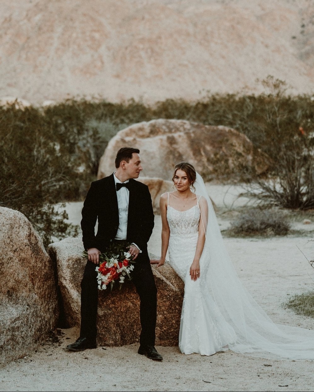 Delivering some beautiful galleries today! I'm always so excited to send them over to the newlyweds.
&bull;⁠ The Creative Team &bull;⁠
Beautiful Couple: Arielle + PJ
Arielle's Attire:
Dress: @essenseofaustralia
Veil: @belairebridal
Shoes: @betseyjohn