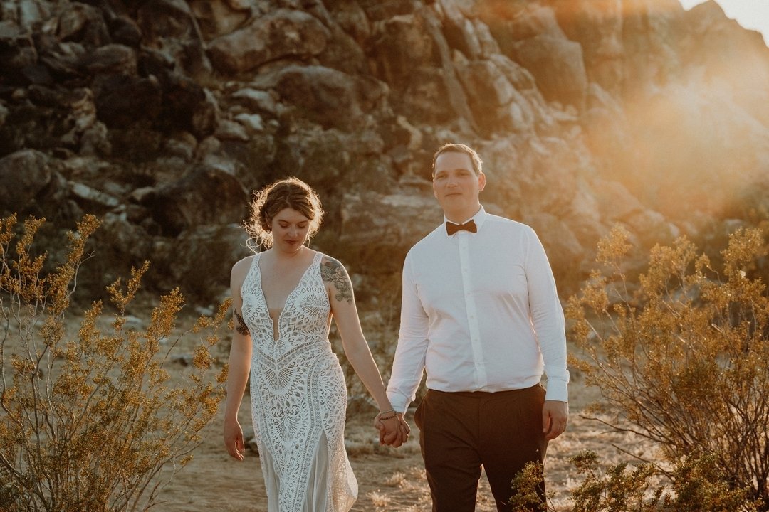 Marlyana + Steven
&bull;⁠ The Creative Team &bull;⁠
Awesome Couple: @mar_mah_lade + Steven
Marlayna's Attire: @grace_loves_lace
Steven&rsquo;s Attire: @suitsupply
Venue: @moradajoshuatree
Florist + Planner: @paloverdeparties
Photographer: @jennandpaw
