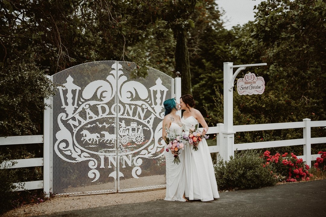 Happy one year anniversary to Hillary and Maeve. Their wedding at the Madonna Inn was so awesome, let's do it again!
&bull;⁠ The Creative Team &bull;⁠
Kick Ass Couple: @trulynovel + @ambiguouseyepatch
Hillary&rsquo;s Attire: @madison_james
Venue: Mad