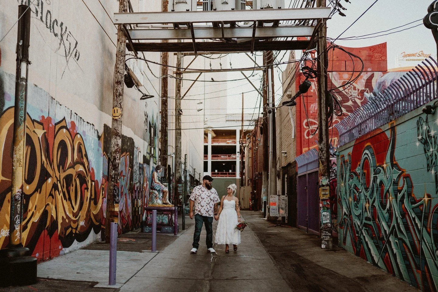 Stephanie &amp; Michael came to Vegas to celebrate their 10 year wedding anniversary by renewing their vows. It was totally awesome hanging out with these two and hearing all about how they met and fell in love.

Associate Photographer for @rocknroma