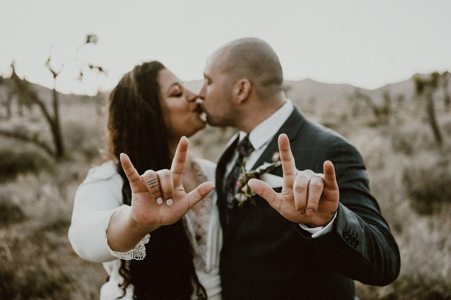 🤟 Happy Valentine's Day

#jennandpawelphotography #joshuatreeengagement #joshuatreephotographer