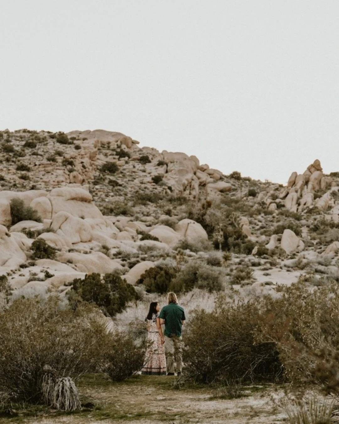 Nick surprised Maggie with a beautiful proposal when we did their couples session in Joshua Tree.

#jennandpawelphotography #joshuatreeengagement #joshuatreewedding