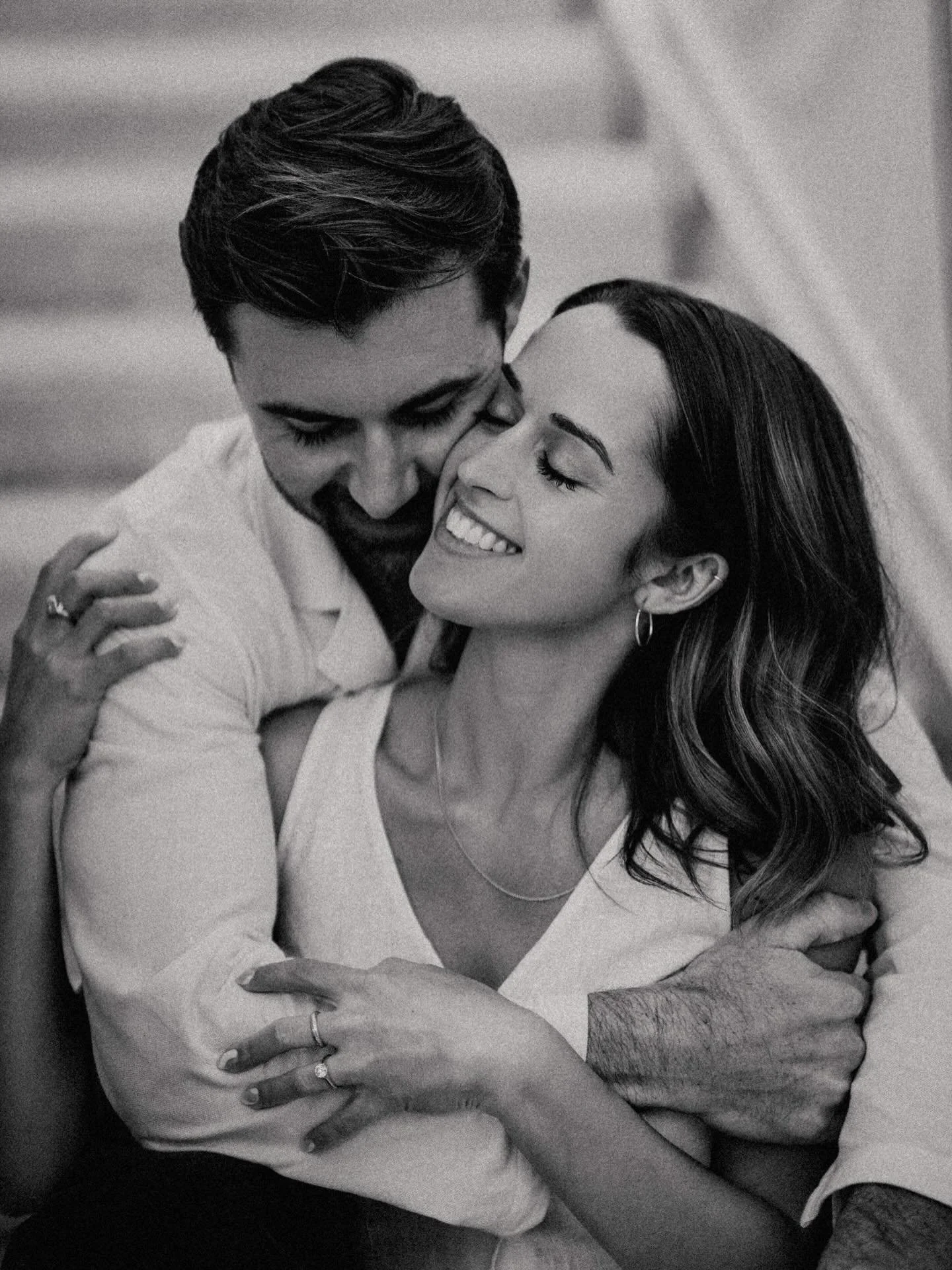 We love a good happy hug. #jennandpawel #jennandpawelphotography