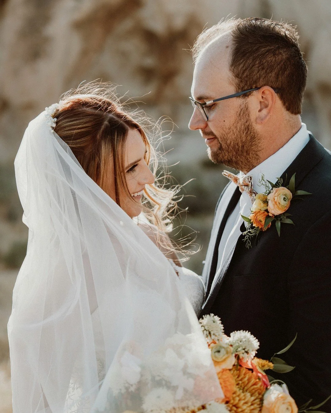 Angelina and Henry's Joshua Tree Elopement was just perfect. 
&bull; The Creative Team &bull;⁠
Sweet Couple: angelinnaaa + hdellinger_
Angelina's Attire: @blushbridalcouture
Henry&rsquo;s Attire: @brooksbrothers suitsupply 
Venue: JTNP
Florist: @luna