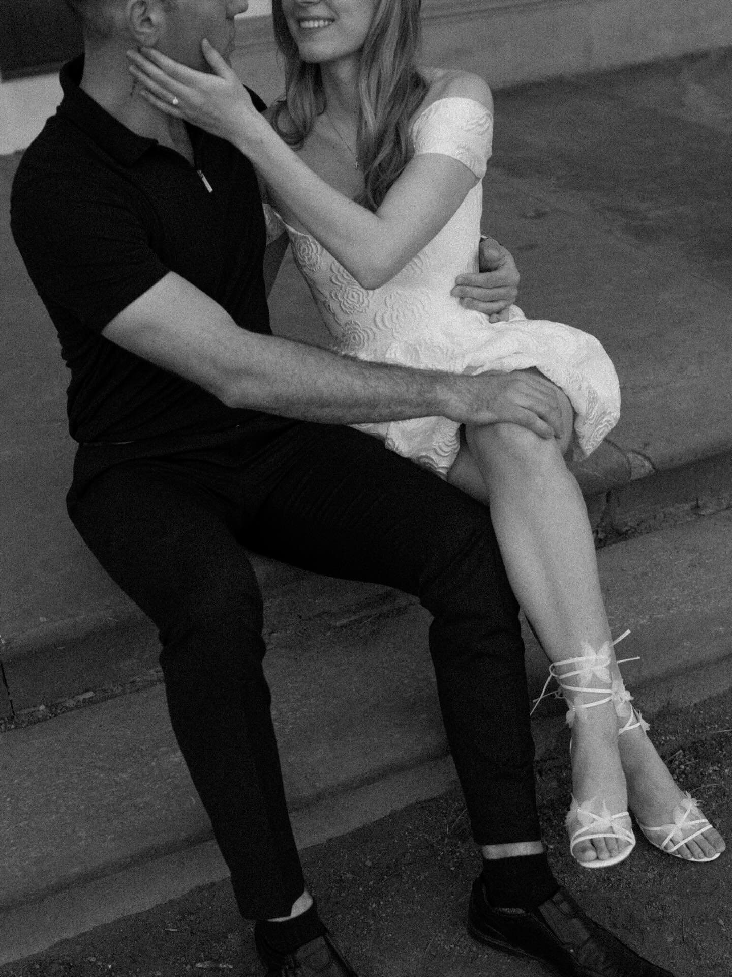 Pulling this one out of the archives! Love looking back at all of the beautiful engagement sessions I shot this year