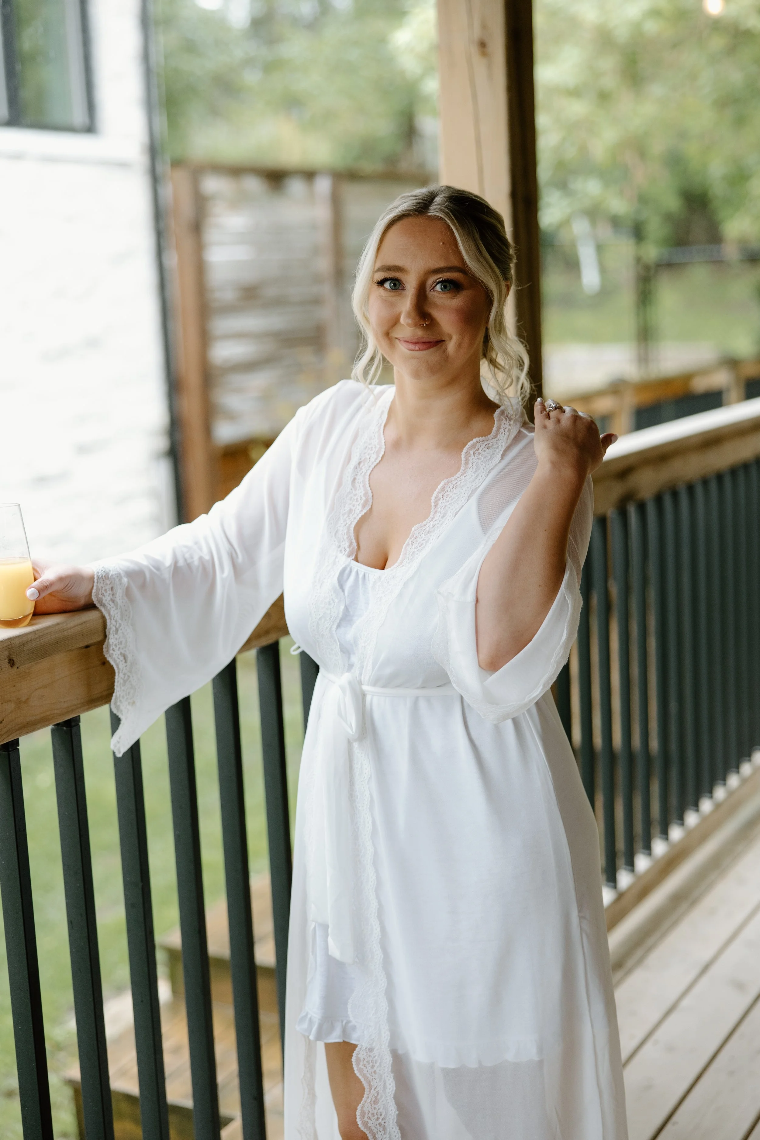 23-05-2026-Hannah&GregoryTeasers-21.jpg
