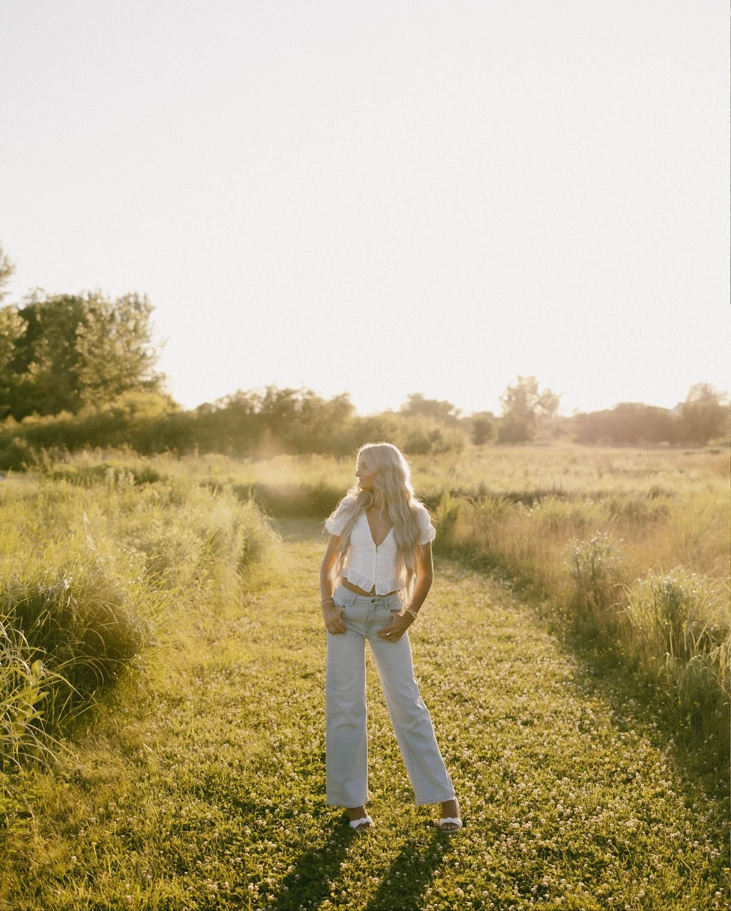 Tessa &mdash; senior 2026 ❤️&zwj;🔥🌾🎞️🫶🏻 

#SeniorPictures #SeniorSession #SeniorPhotos #SeniorStyle #SeniorInspo #ClassOf2025 #SeniorVibes #GoldenHourGlow #CandidMoments #SeniorSeason #Seniorszn #SeniorPhotography #PicturePerfect #SeniorPortrait