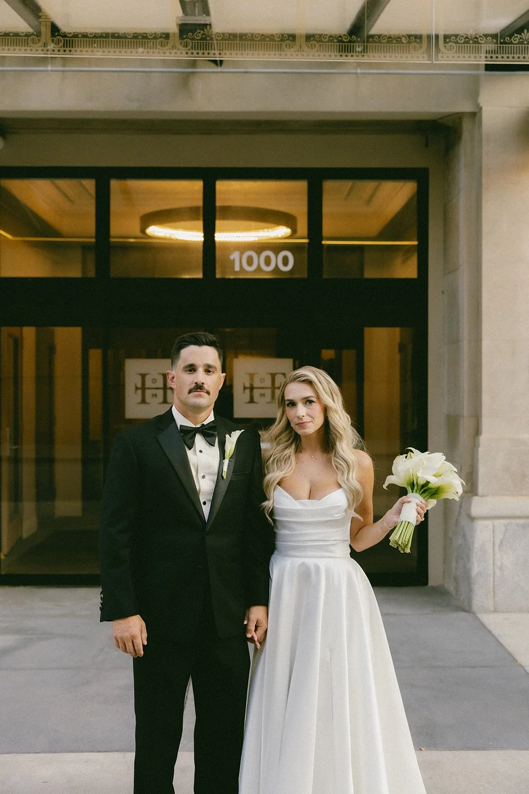 Timeless Elegance: Madison &amp; Alex’s Wedding at Hotel Fort Des Moines