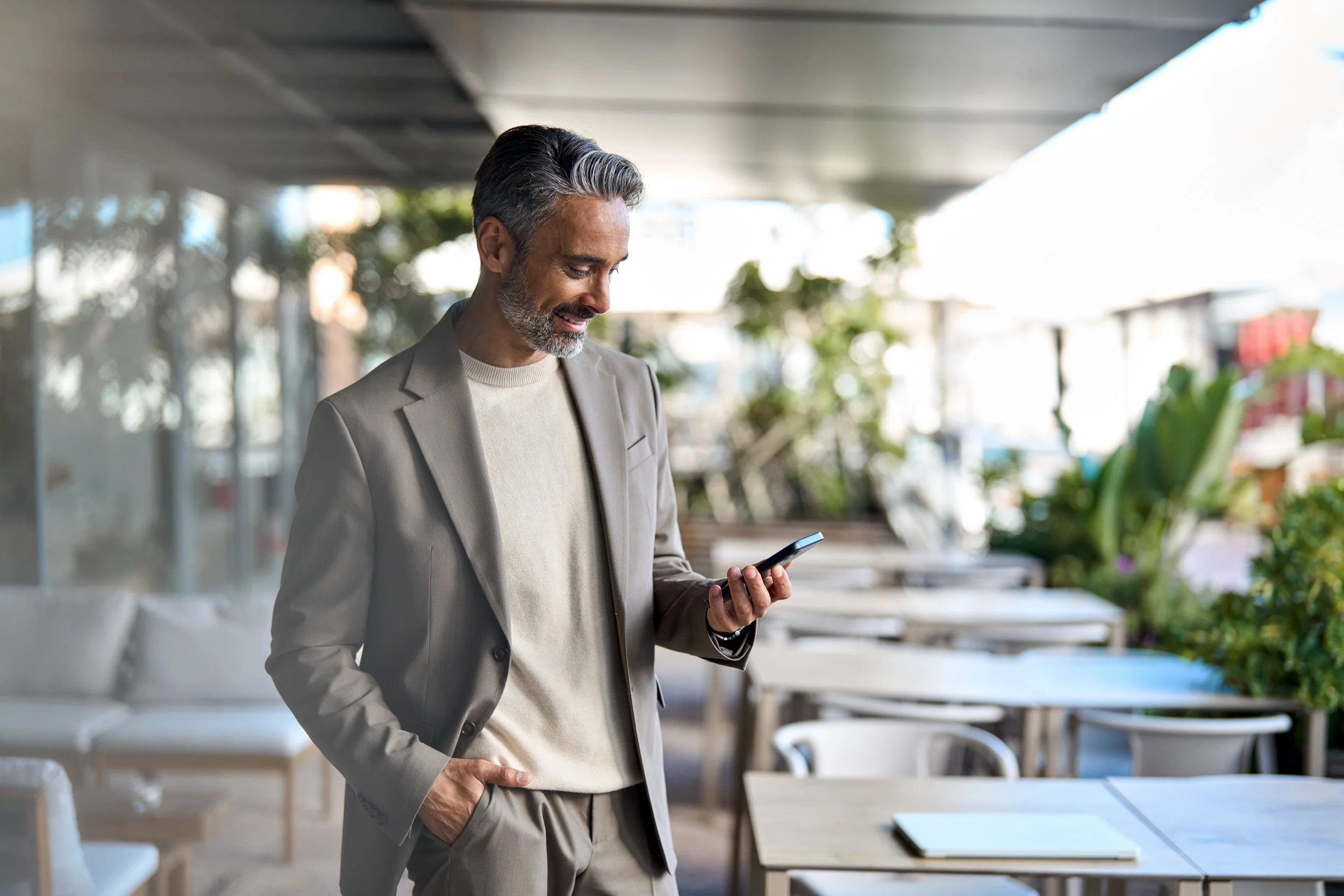 From Founder to CEO: Coaching Tech Leaders Through the Scaling Curve