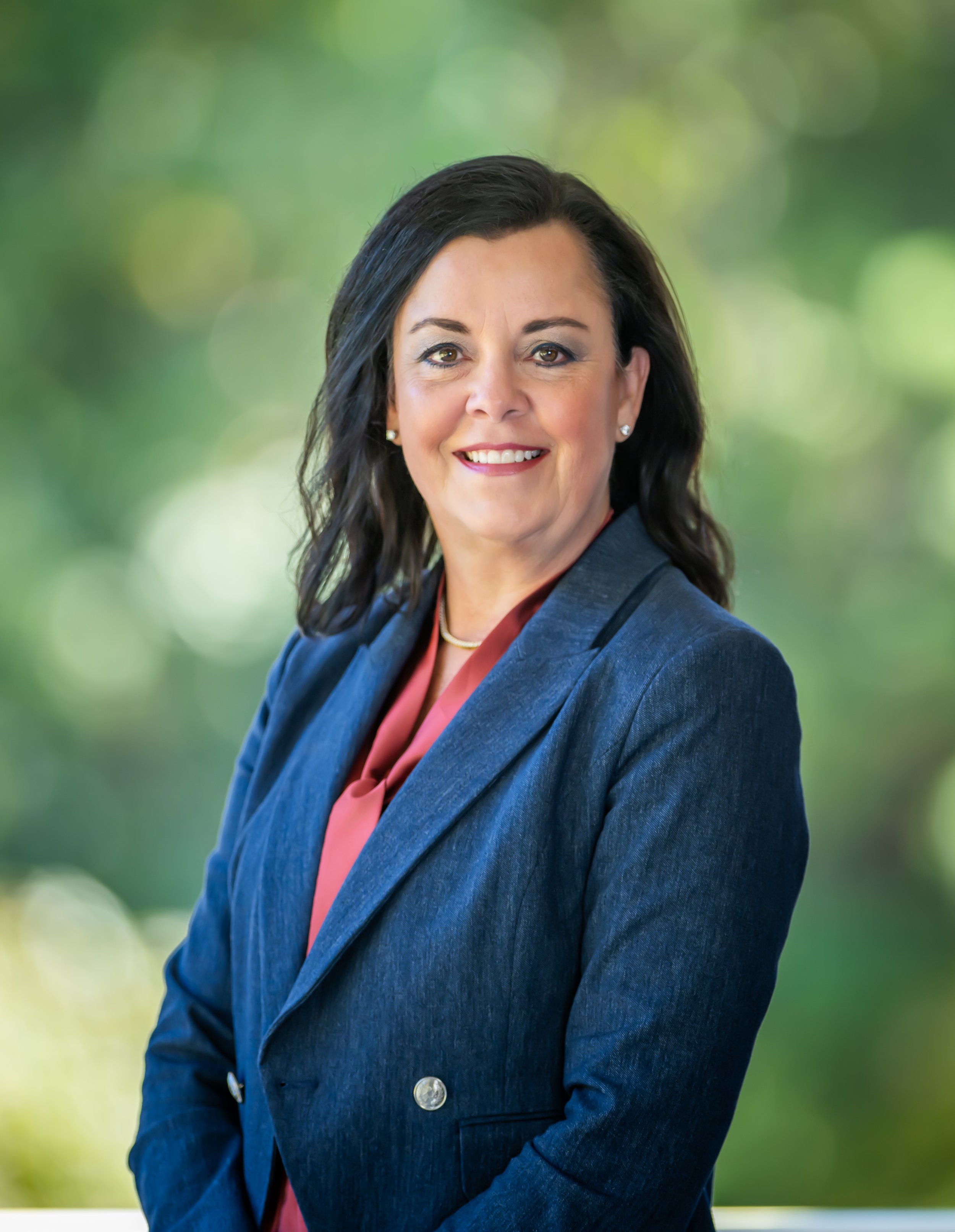 Melinda Phillips Headshot